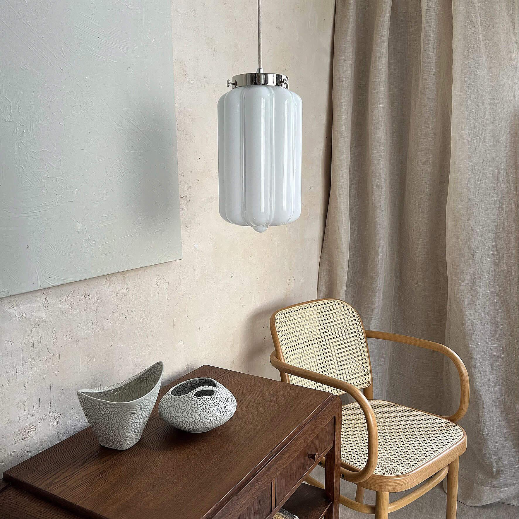 Lampa wisząca DECO mosiężny Embassy Interiors Eye on Design