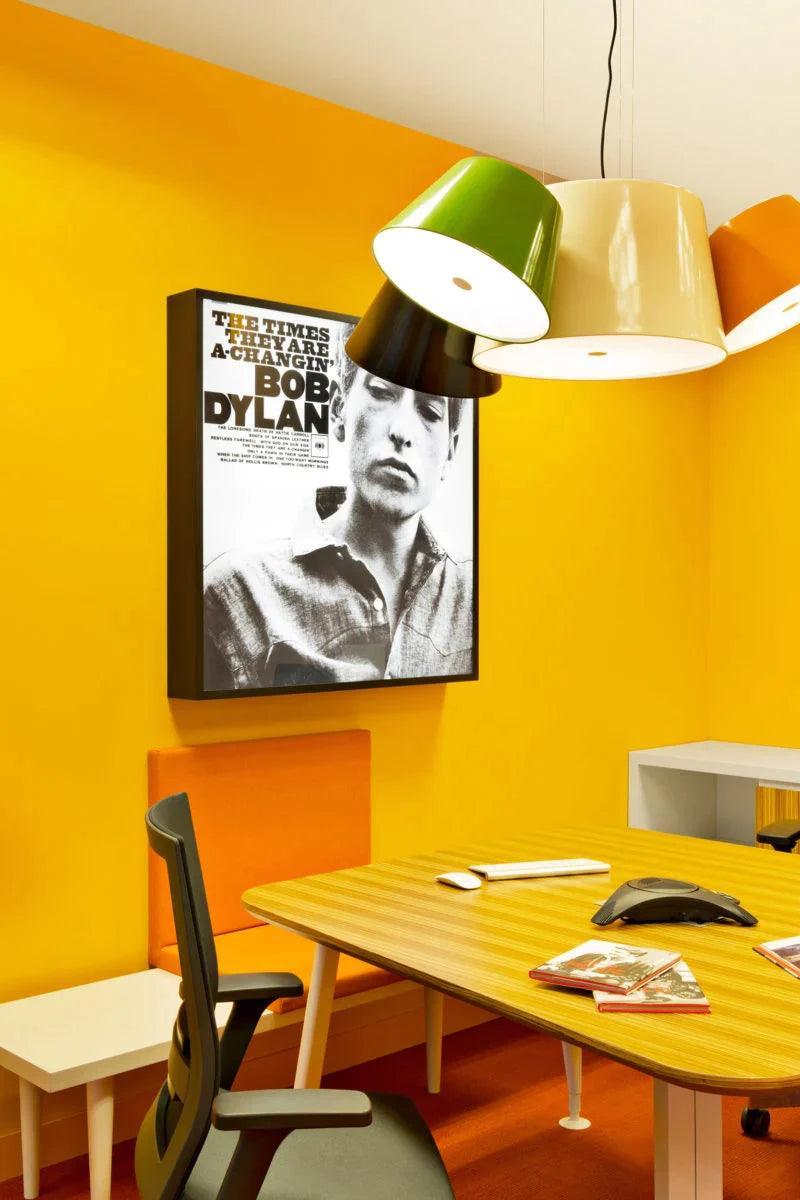 Lampa wisząca okrągła TAM TAM biały z brązowymi kloszami Marset Eye on Design
