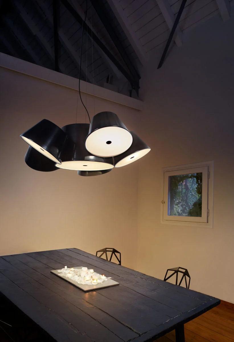 Lampa wisząca okrągła TAM TAM biały z pomarańczowymi kloszami Marset Eye on Design