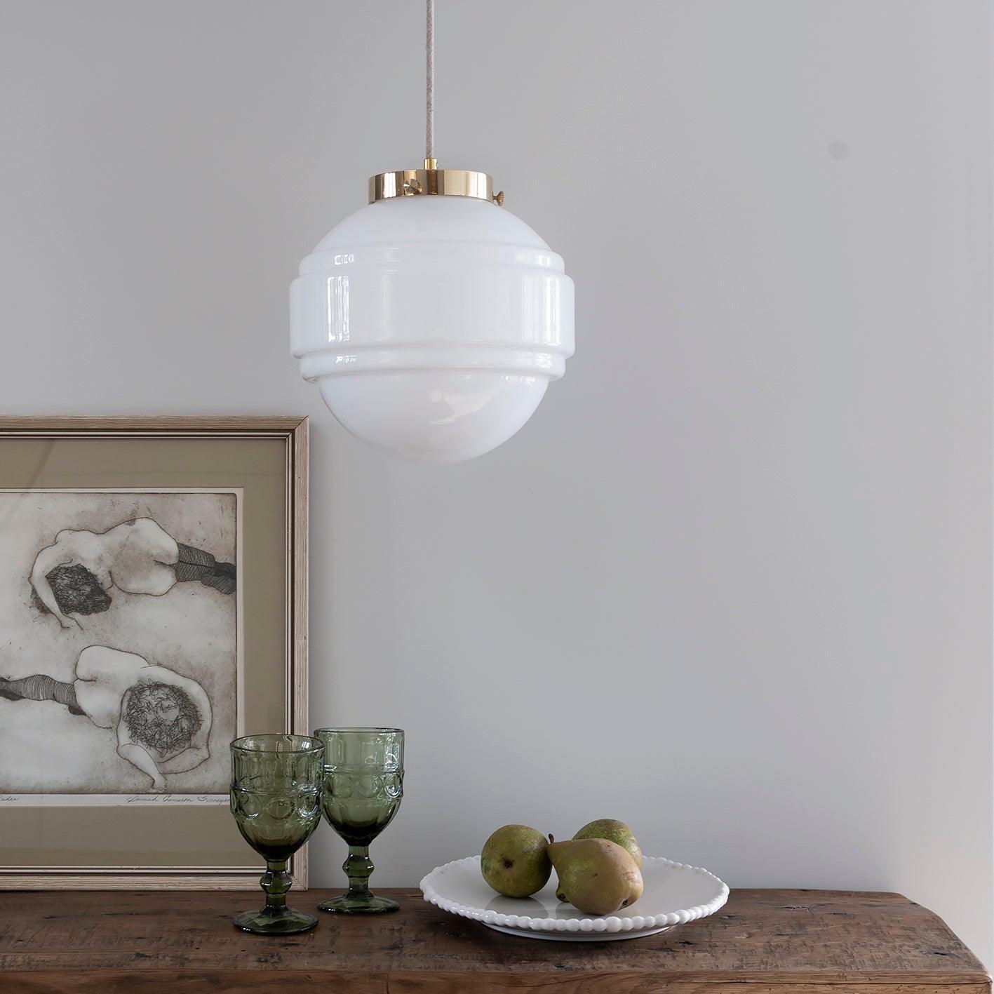 Lampa wisząca SATURN mosiężny Embassy Interiors Eye on Design