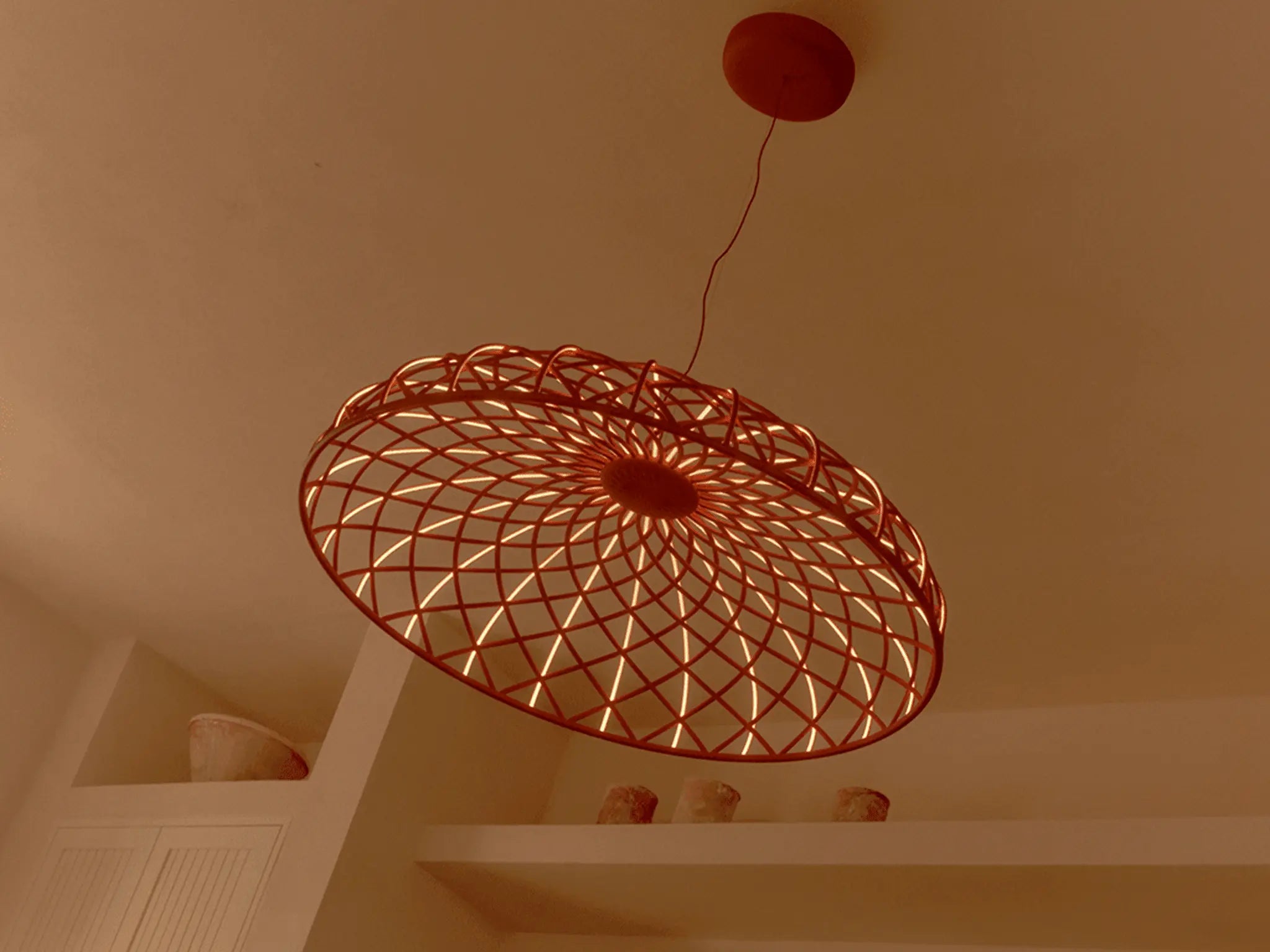 Lampa wisząca SKYNEST ceglasta czerwień – plecionka