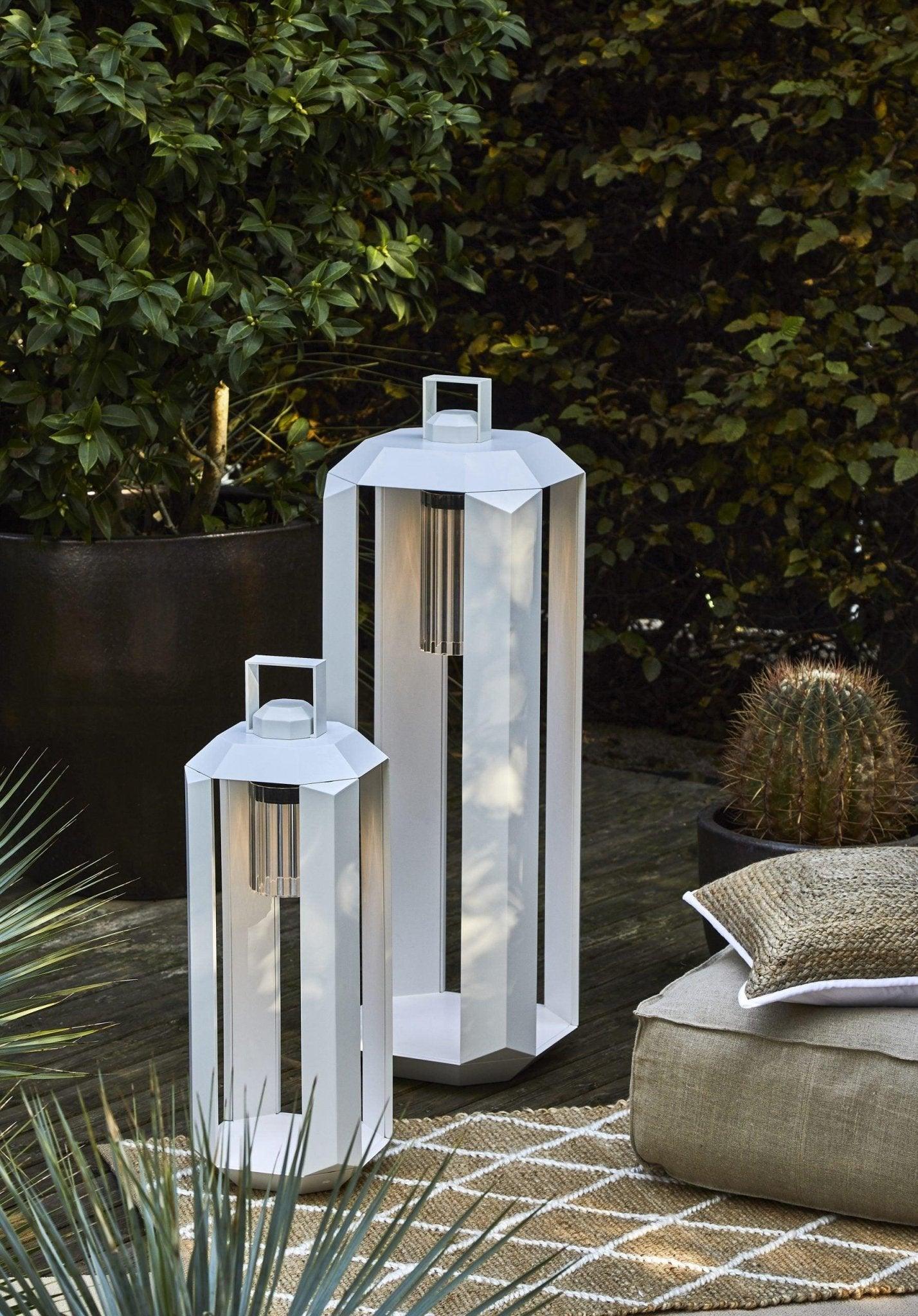 Lampa zewnętrzna akumulatorowa CUBE BATTERY biały – Contardi