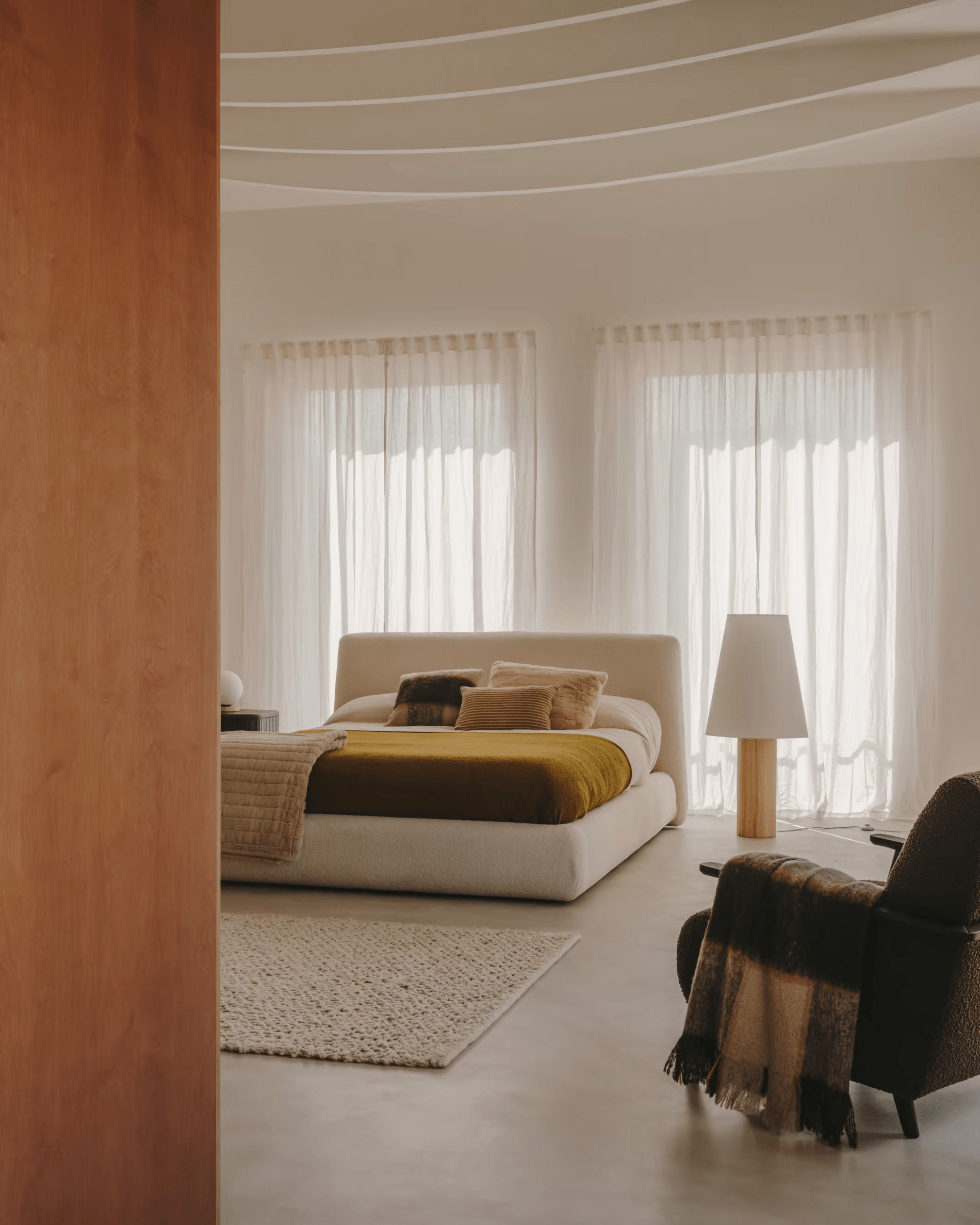 Łóżko MARTINA baranek écru – Kave Home