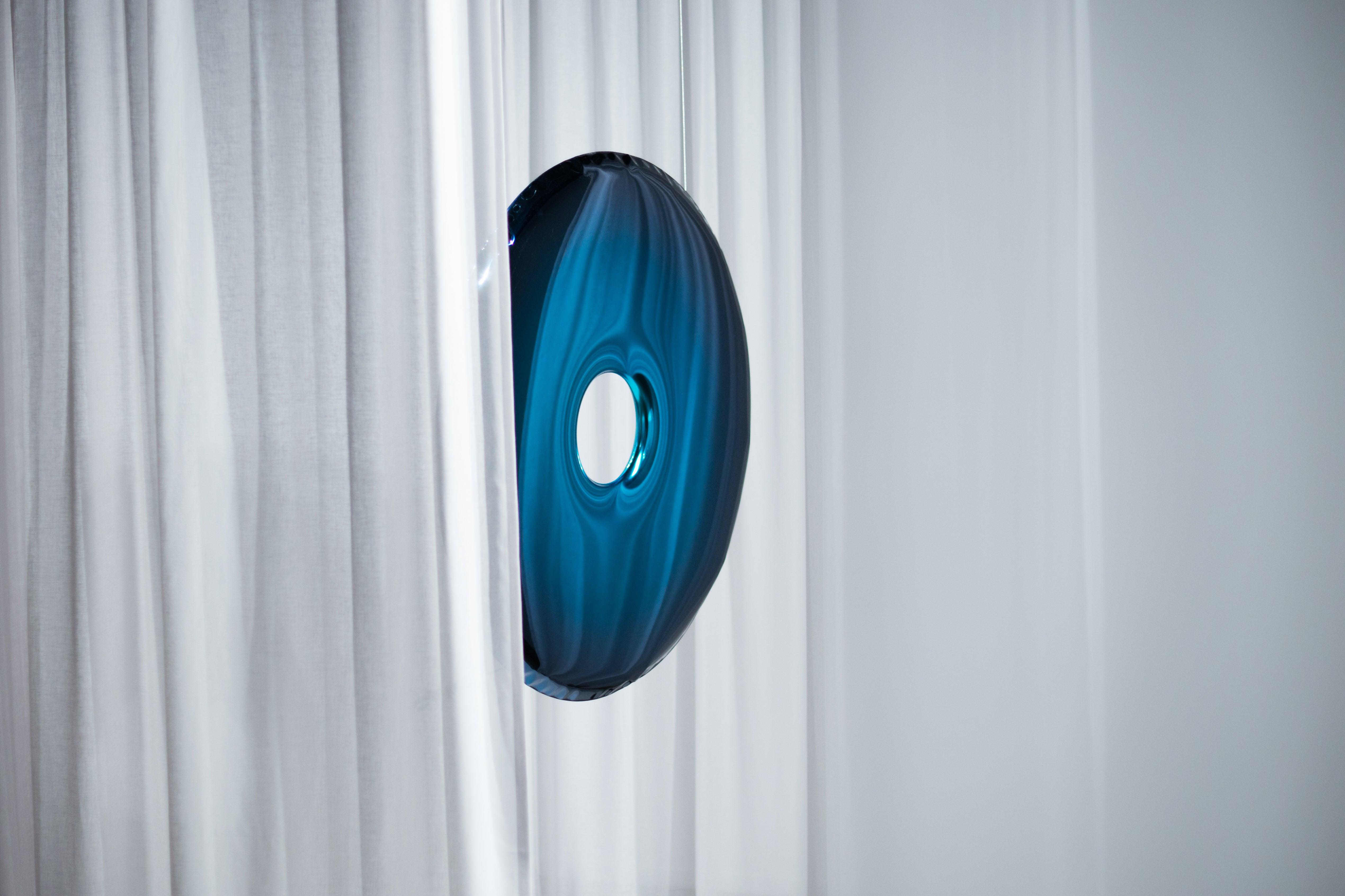 Lustro RONDO gradient kosmiczny błękit Zieta Studio Eye on Design