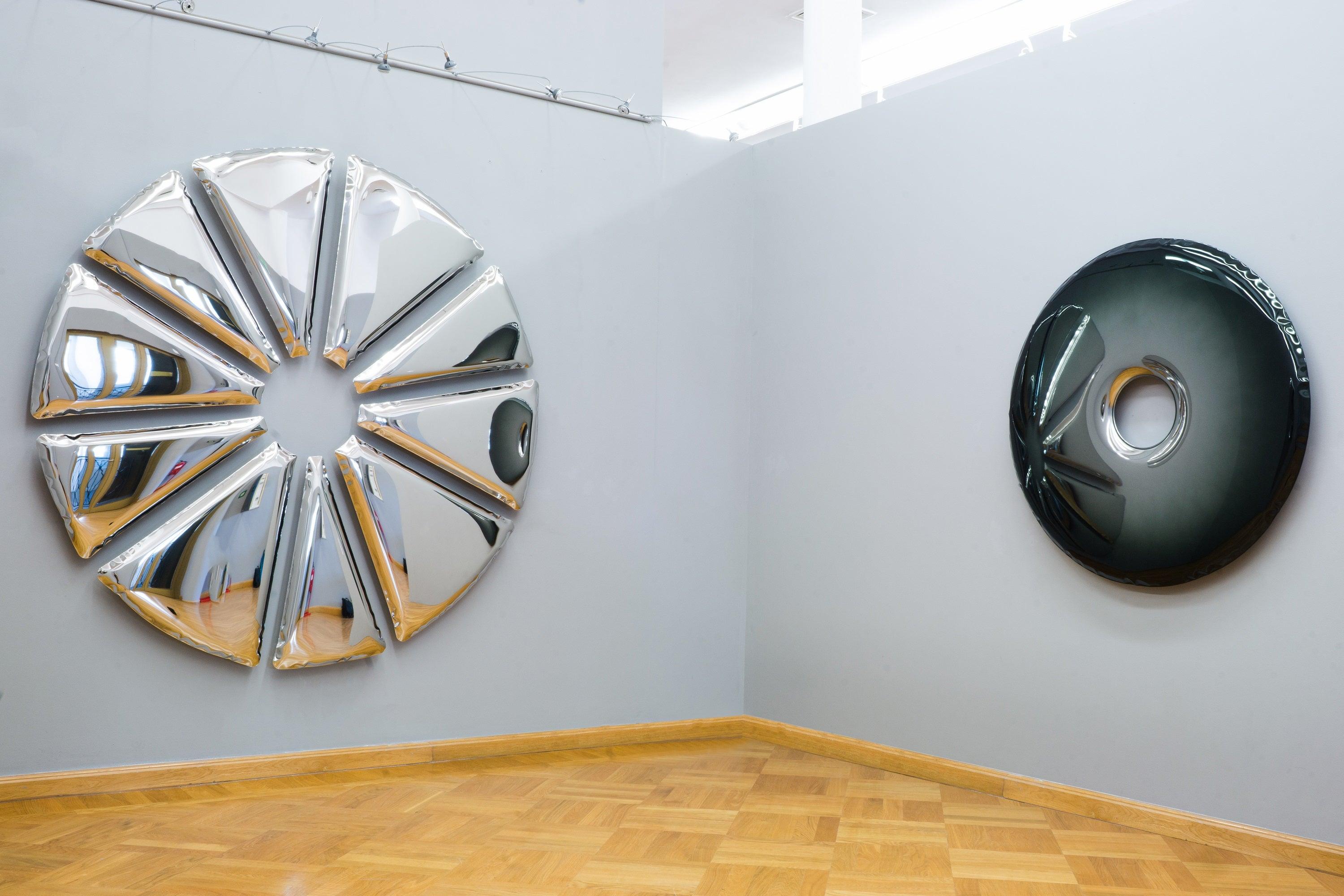 Lustro RONDO transitions ciemna materia Zieta Studio Eye on Design