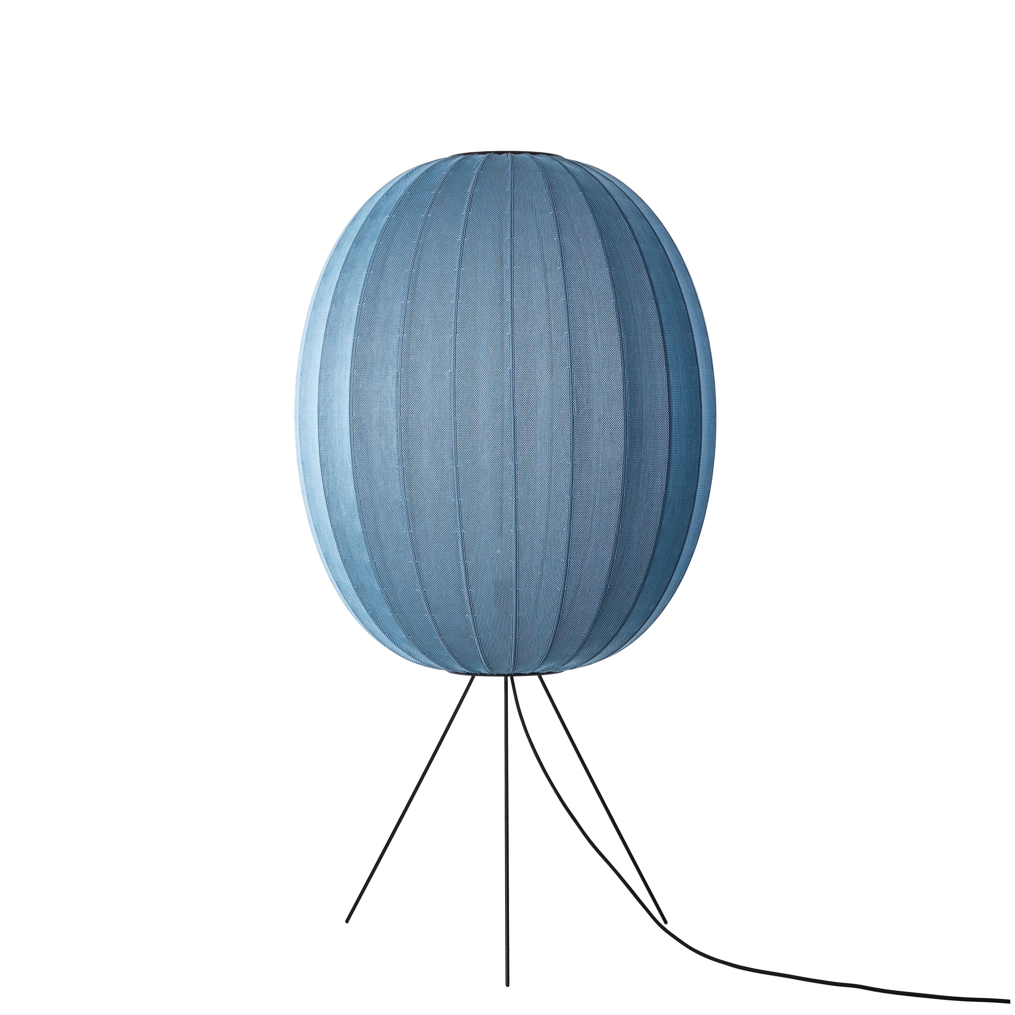 KNIT-WIT blue tripod floor lamp