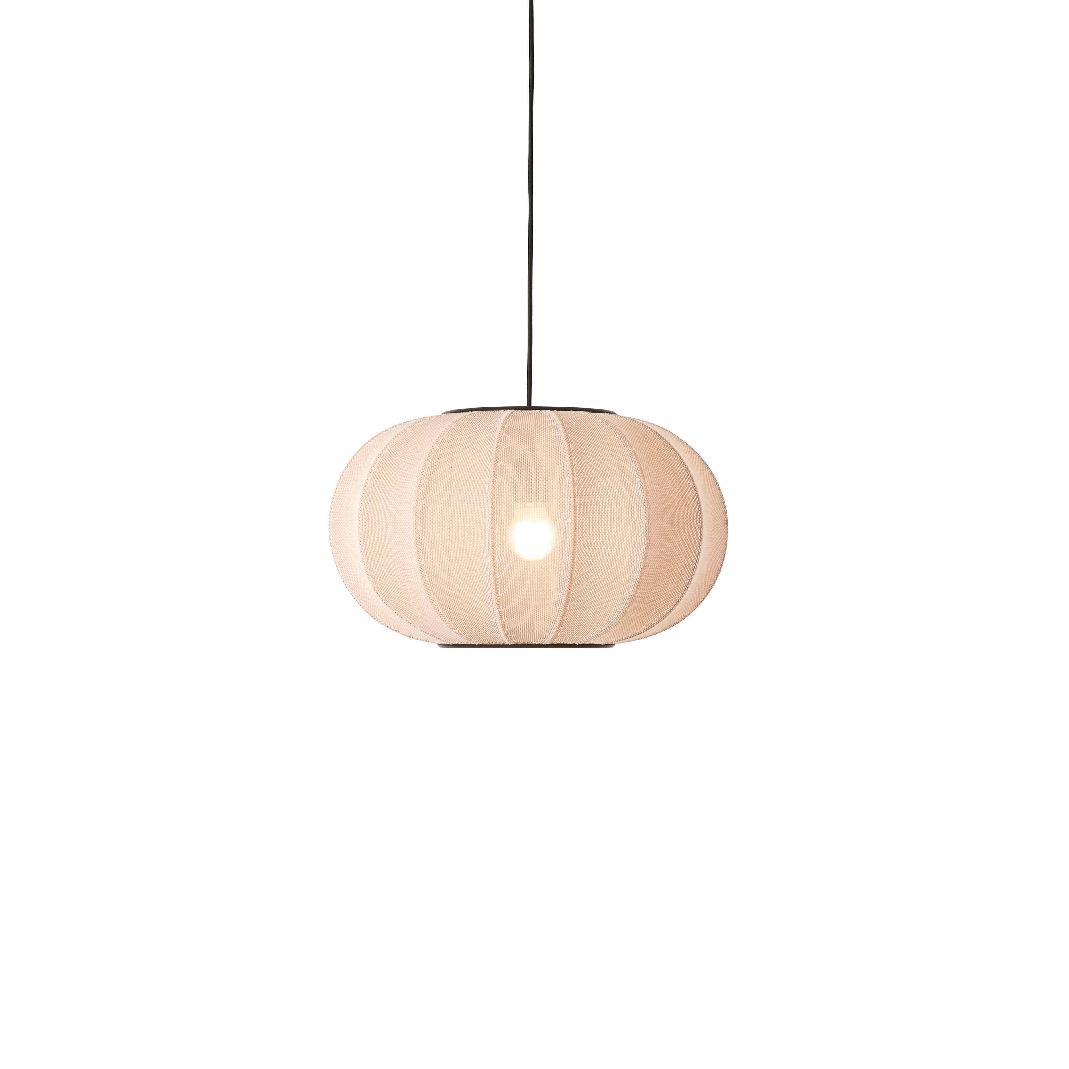Lampa wisząca KNIT-WIT OVAL piaskowy – Made by Hand