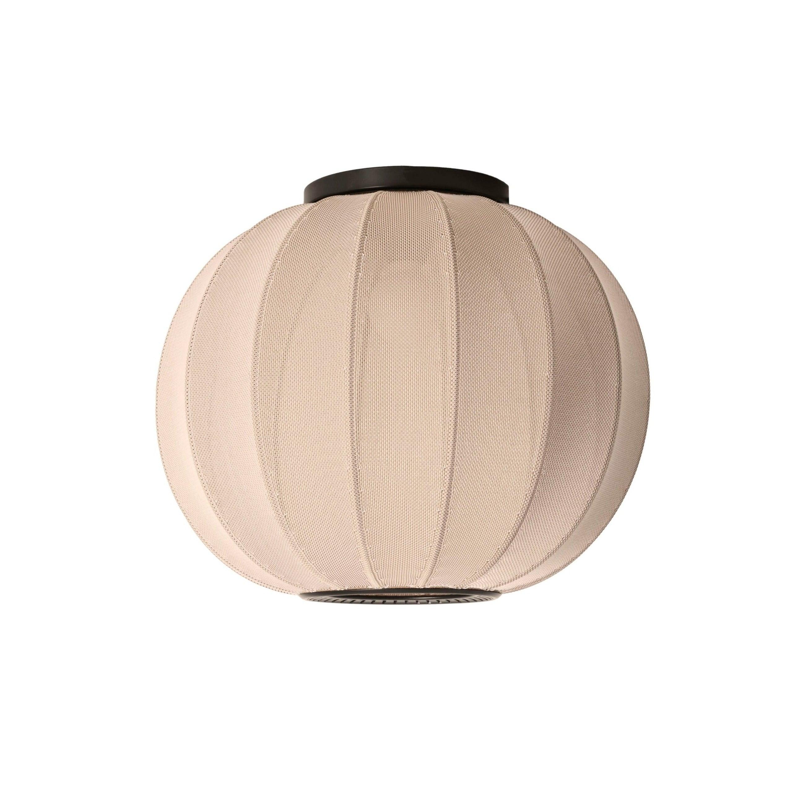 Deckenlampe mit Strickwit