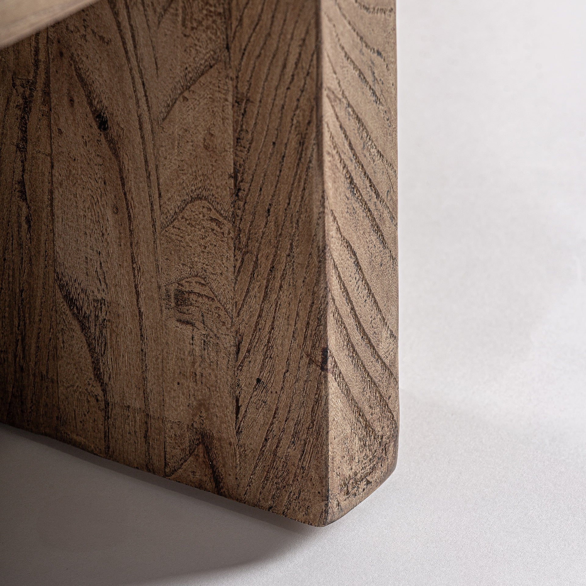 NORVIK Side Table in Elm Wood
