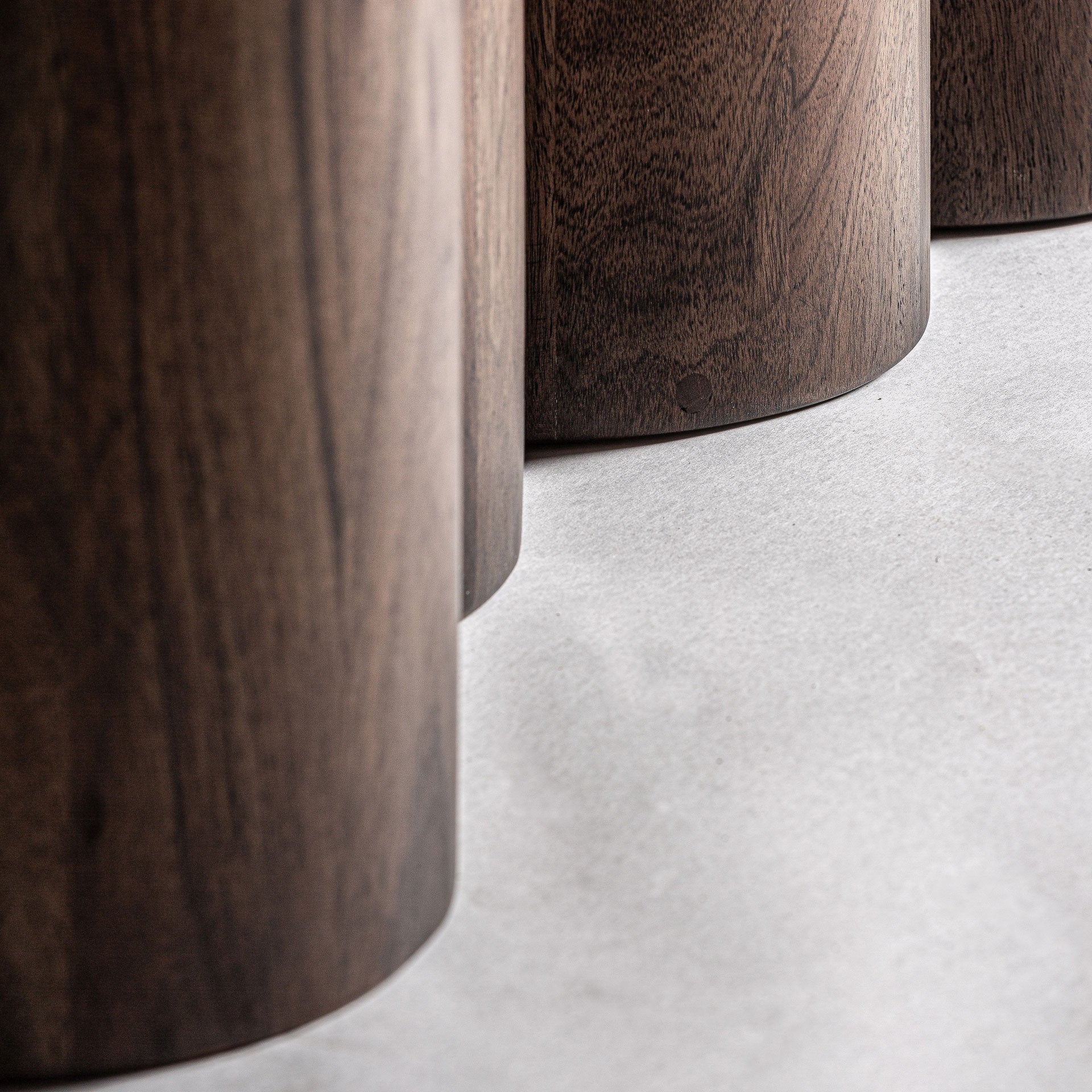 BEKE Table Acacia Wood