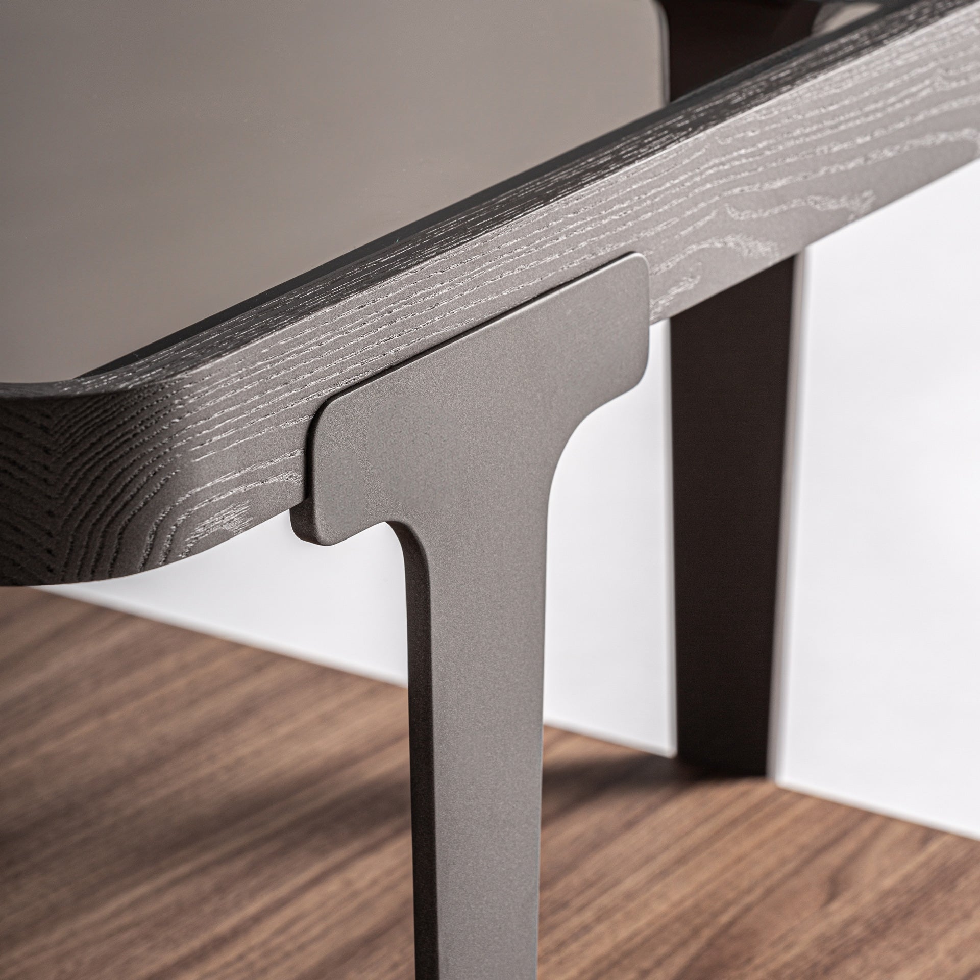 Kaffeetisch GEHOFEN aus Eschenholz mit Glasplatte