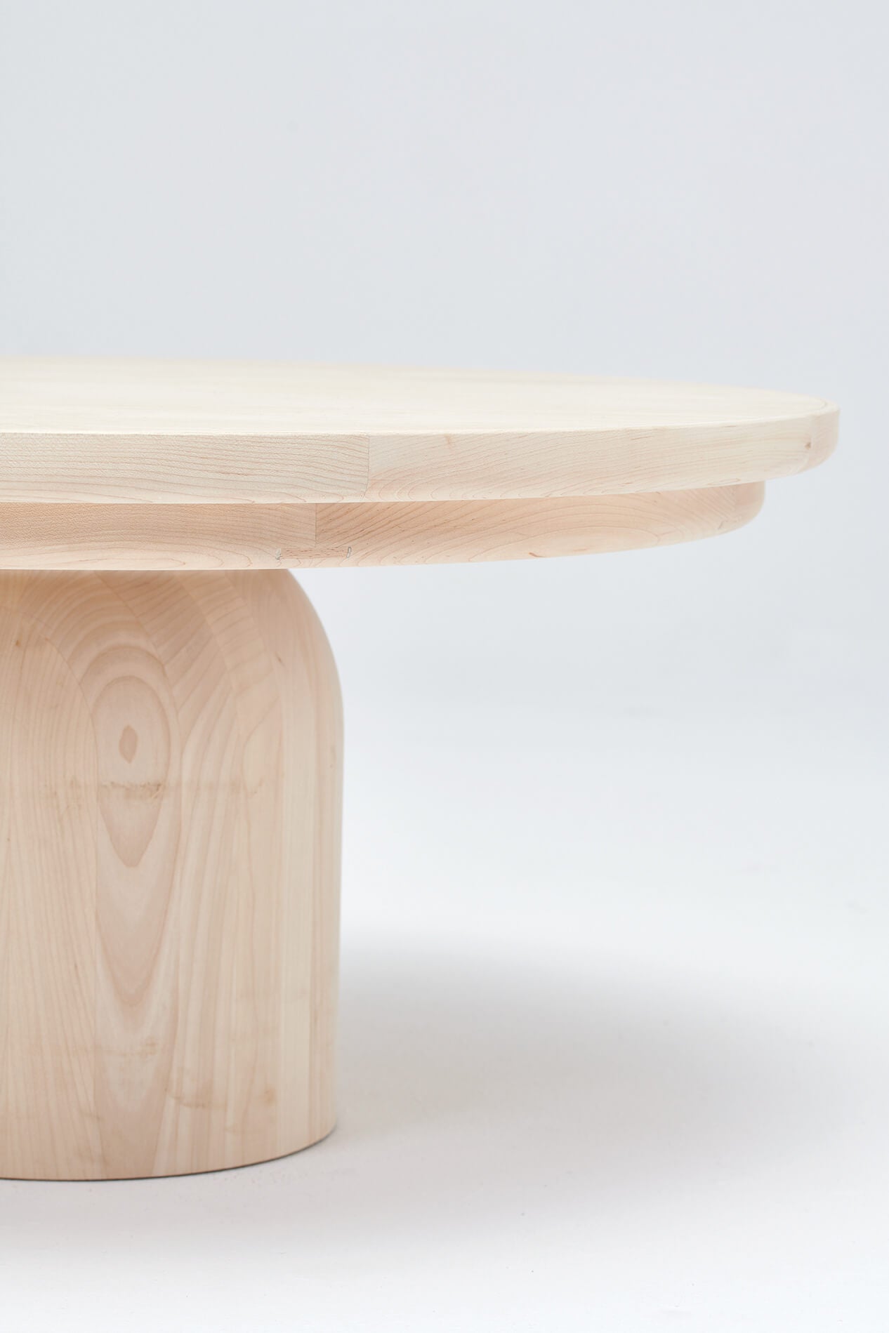 MS 108 oak coffee table