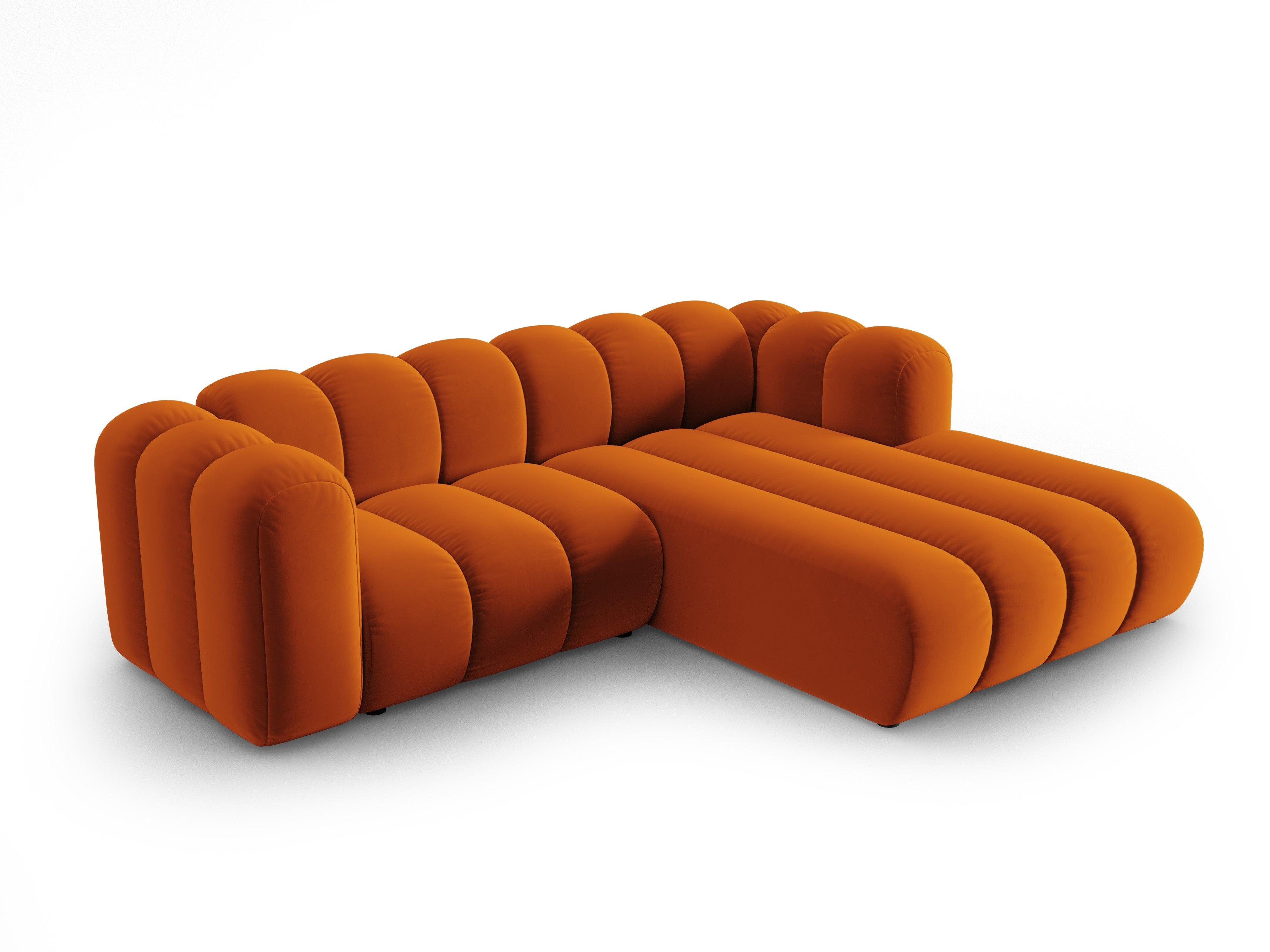 Narożnik aksamitny 3-osobowy prawostronny SKYLER ceglany Interieurs 86 Eye on Design