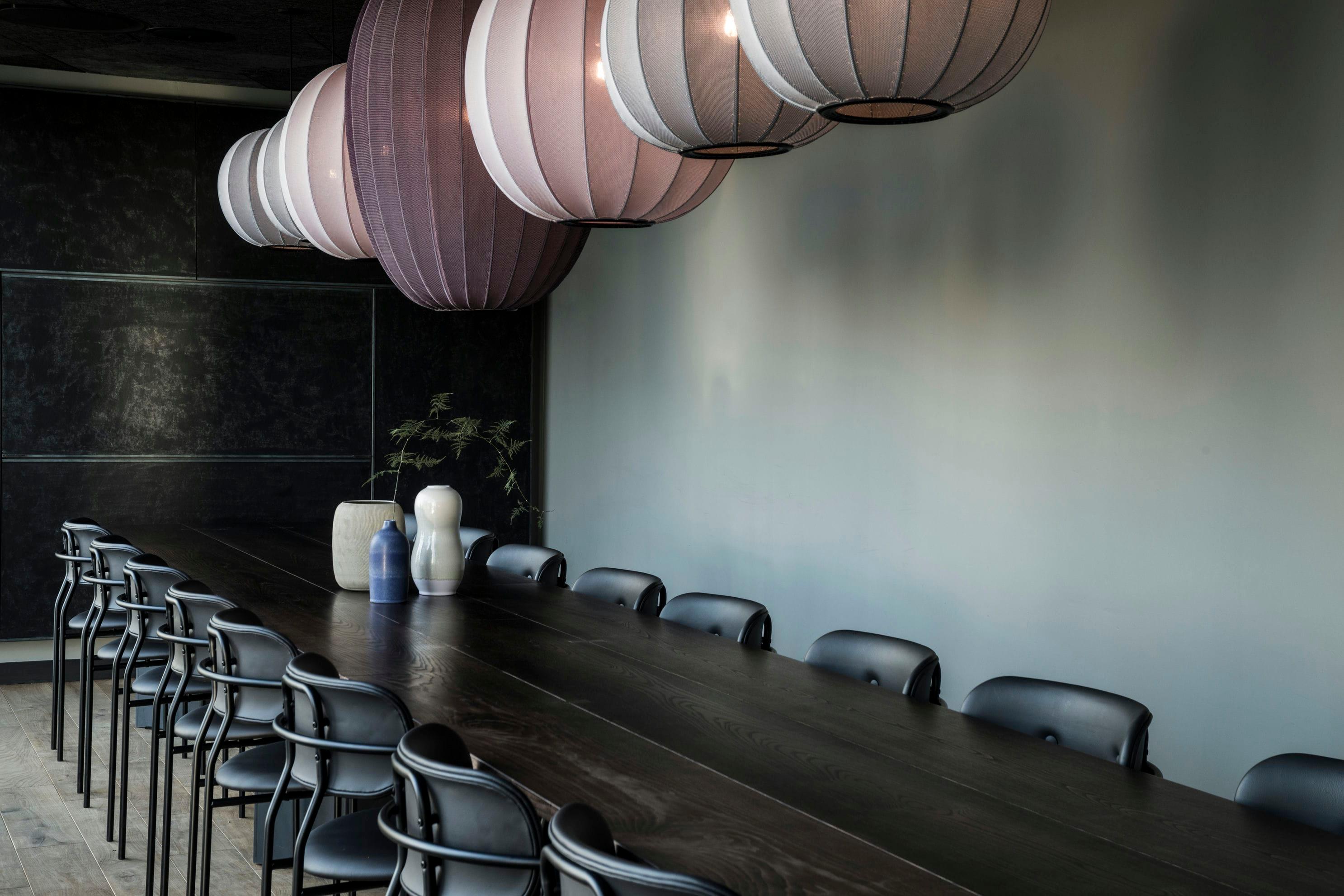 Lampa wisząca KNIT-WIT ROUND burgundowy – Made by Hand