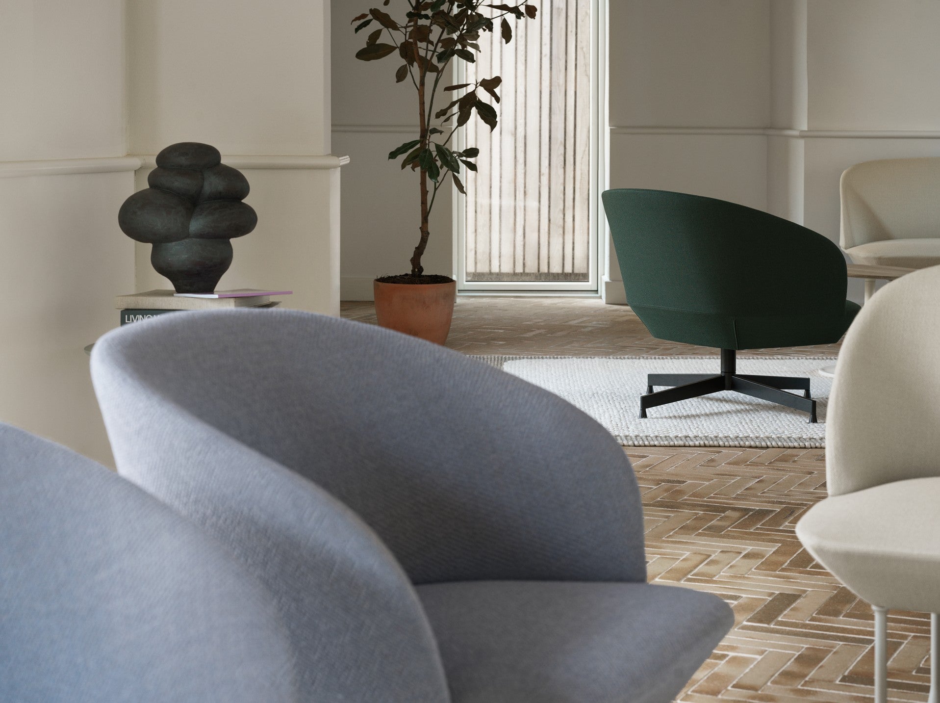 Teppich PEBBLE hellgrau mit beige