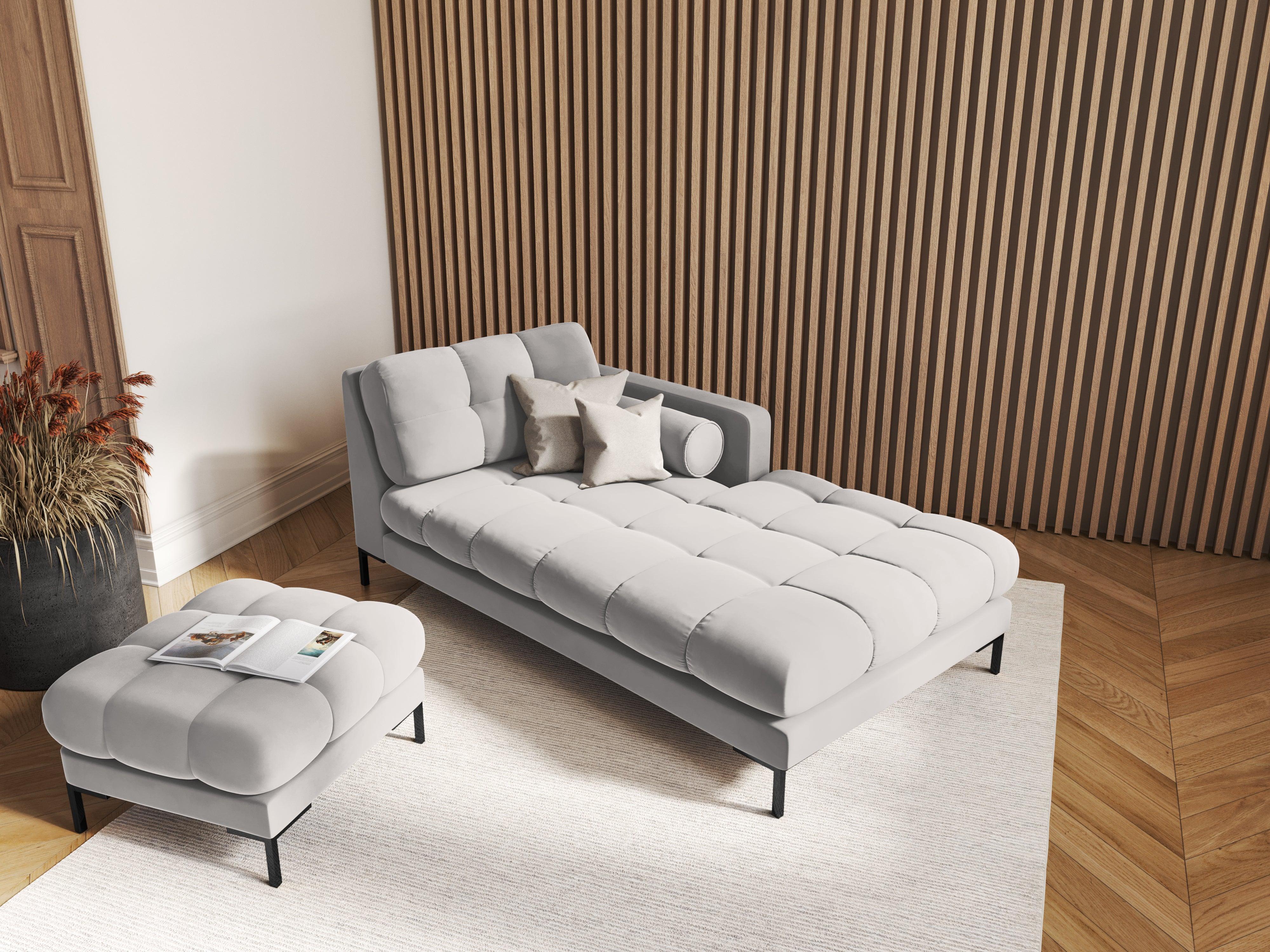 Puf aksamitny BALI srebrny z czarną podstawą Cosmopolitan Design Eye on Design