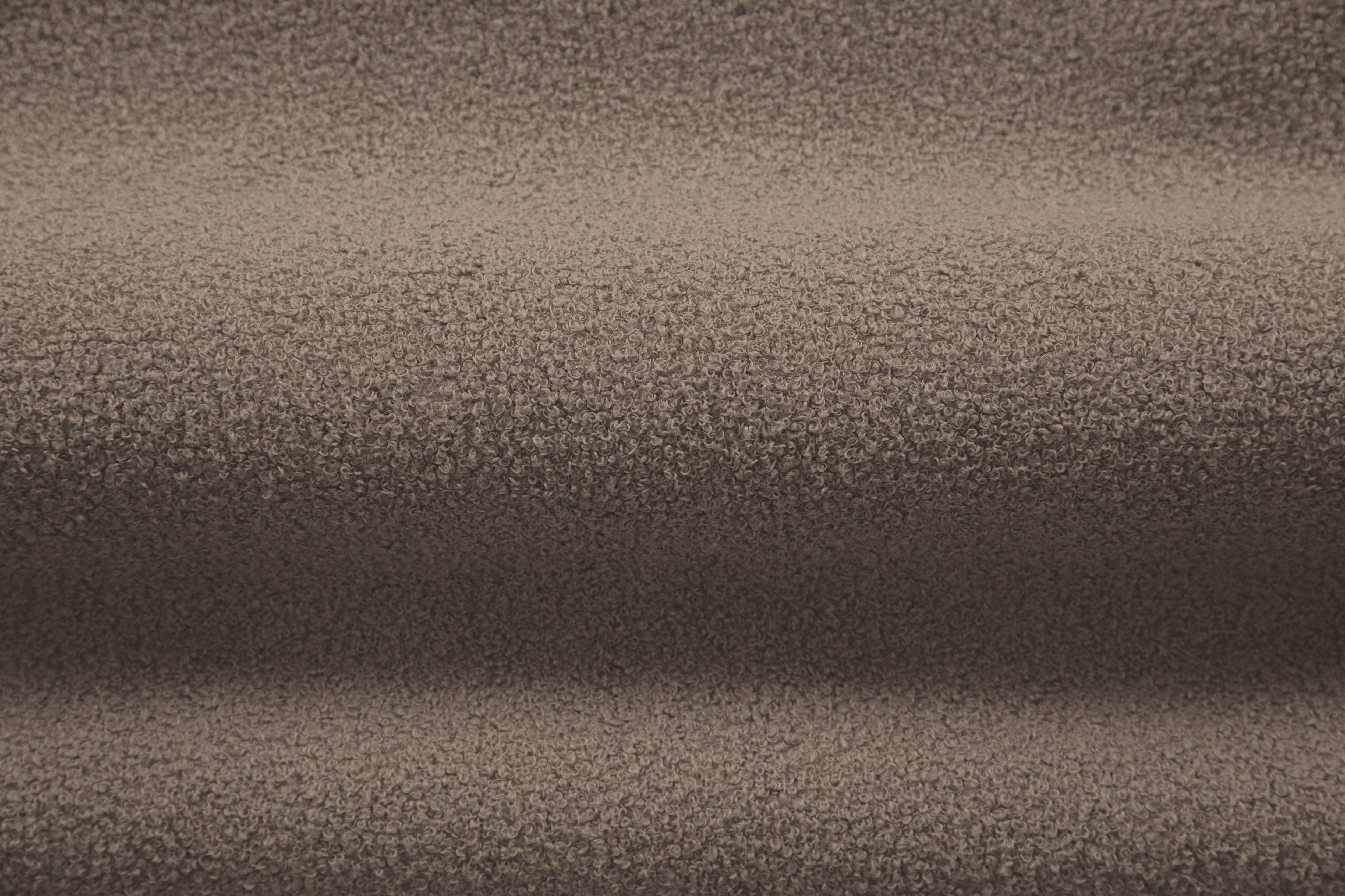 Puf ALDRIN jasnobrązowy boucle Windsor & Co Eye on Design