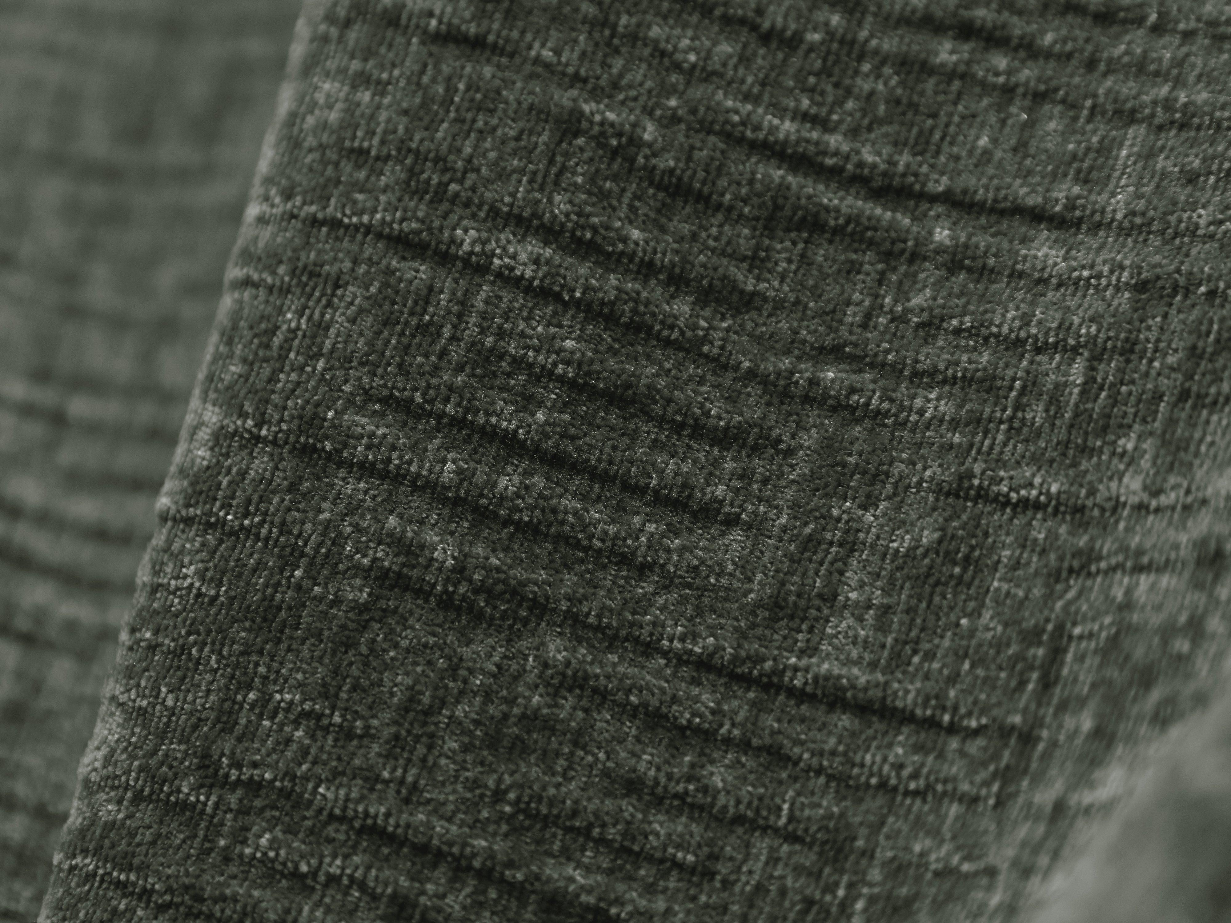 Puf w tkaninie szenilowej VANDA butelkowa zieleń Mazzini Sofas Eye on Design