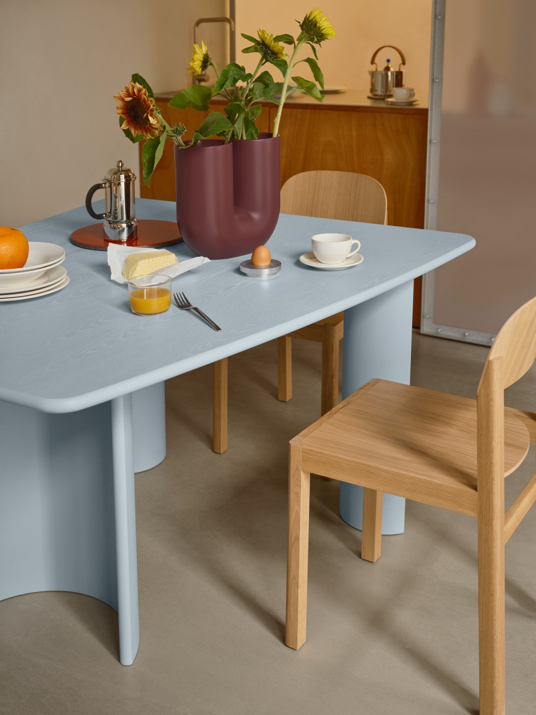 RE-NORM Blue Table
