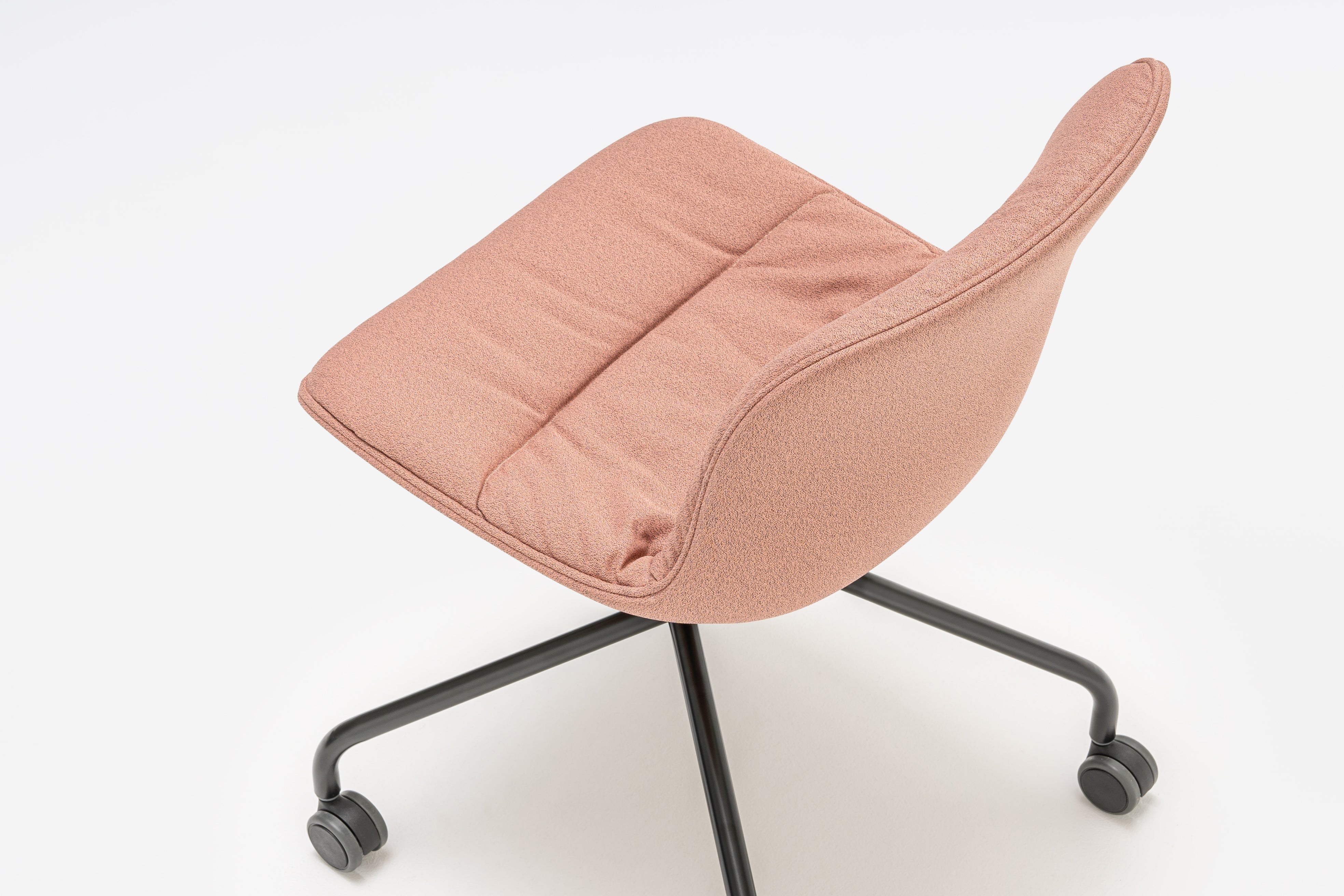 Schwenkstuhl Baltic 2 Weiches Duo -Metallbasis mit Rädern bis zu einer weichen Oberfläche