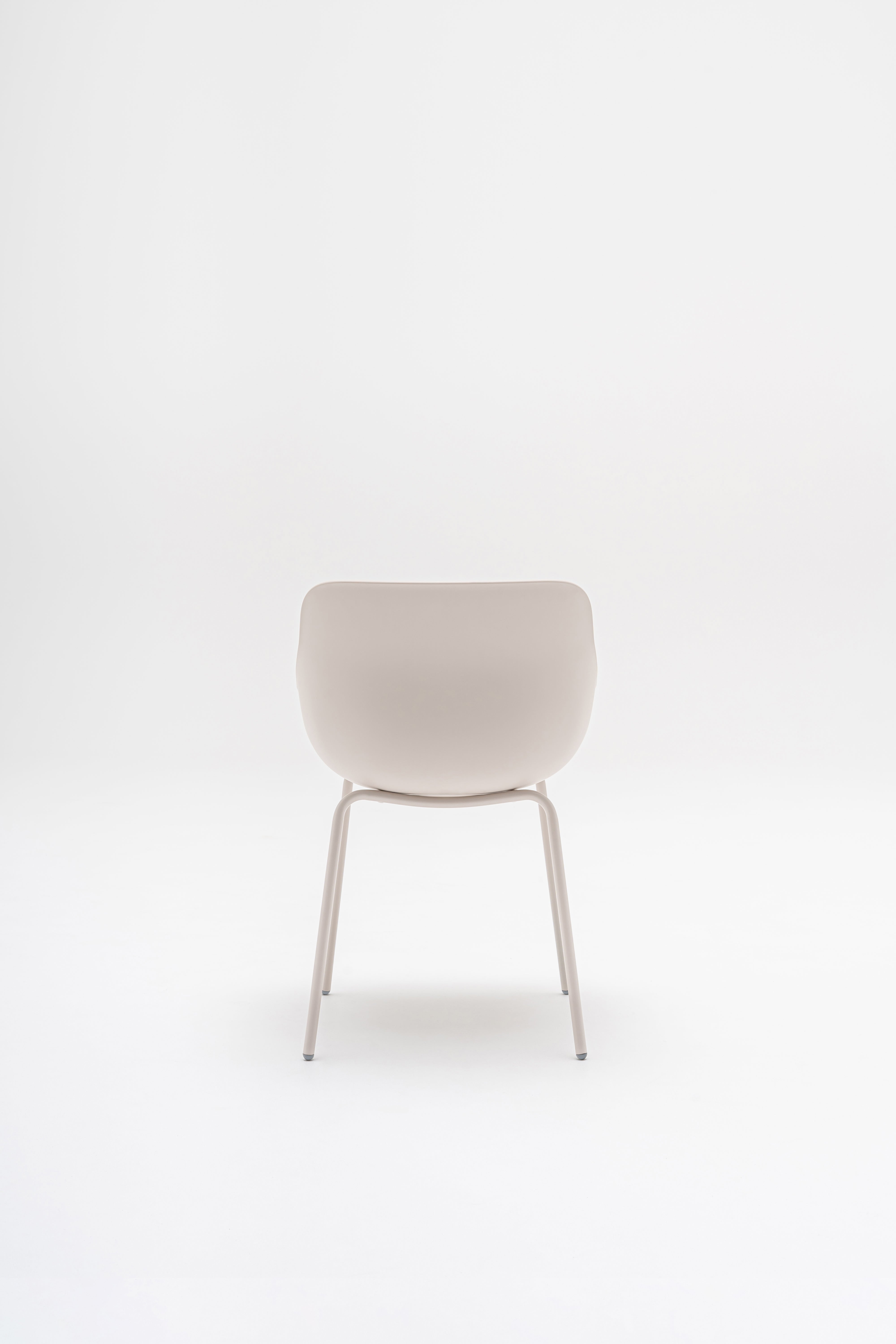 Baltischer Remix -Stuhlmetallbasis