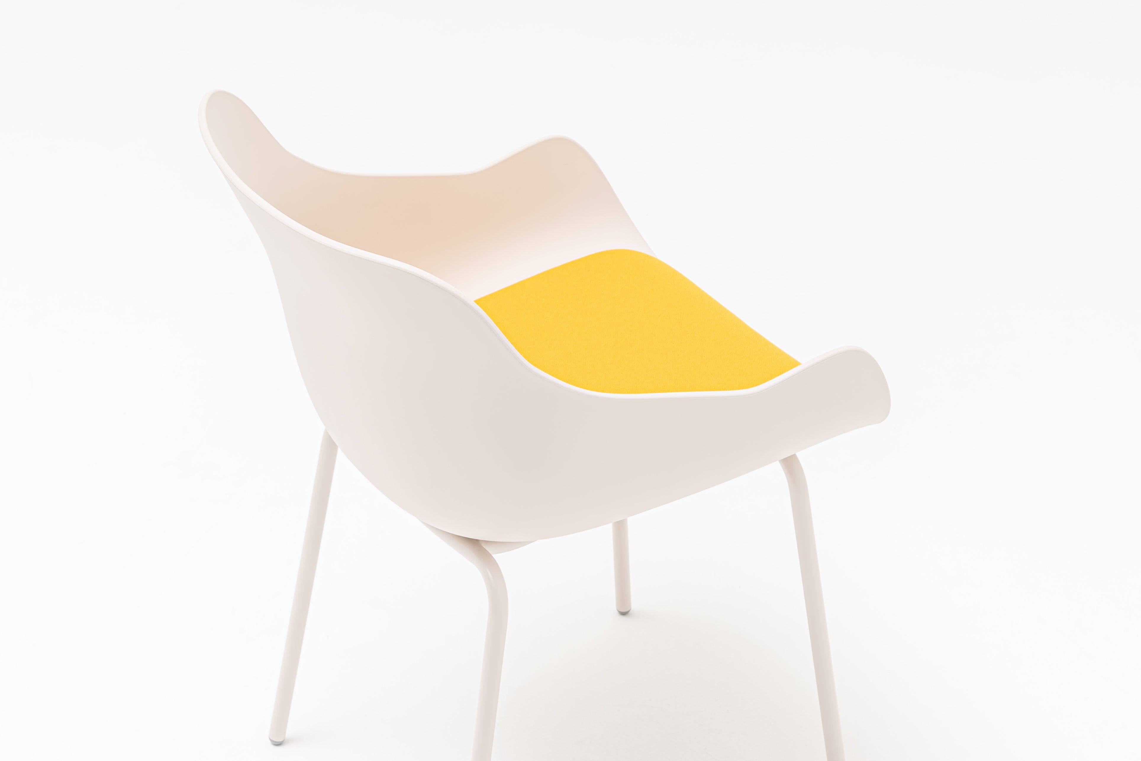 Baltischer Remix -Stuhlmetallbasis