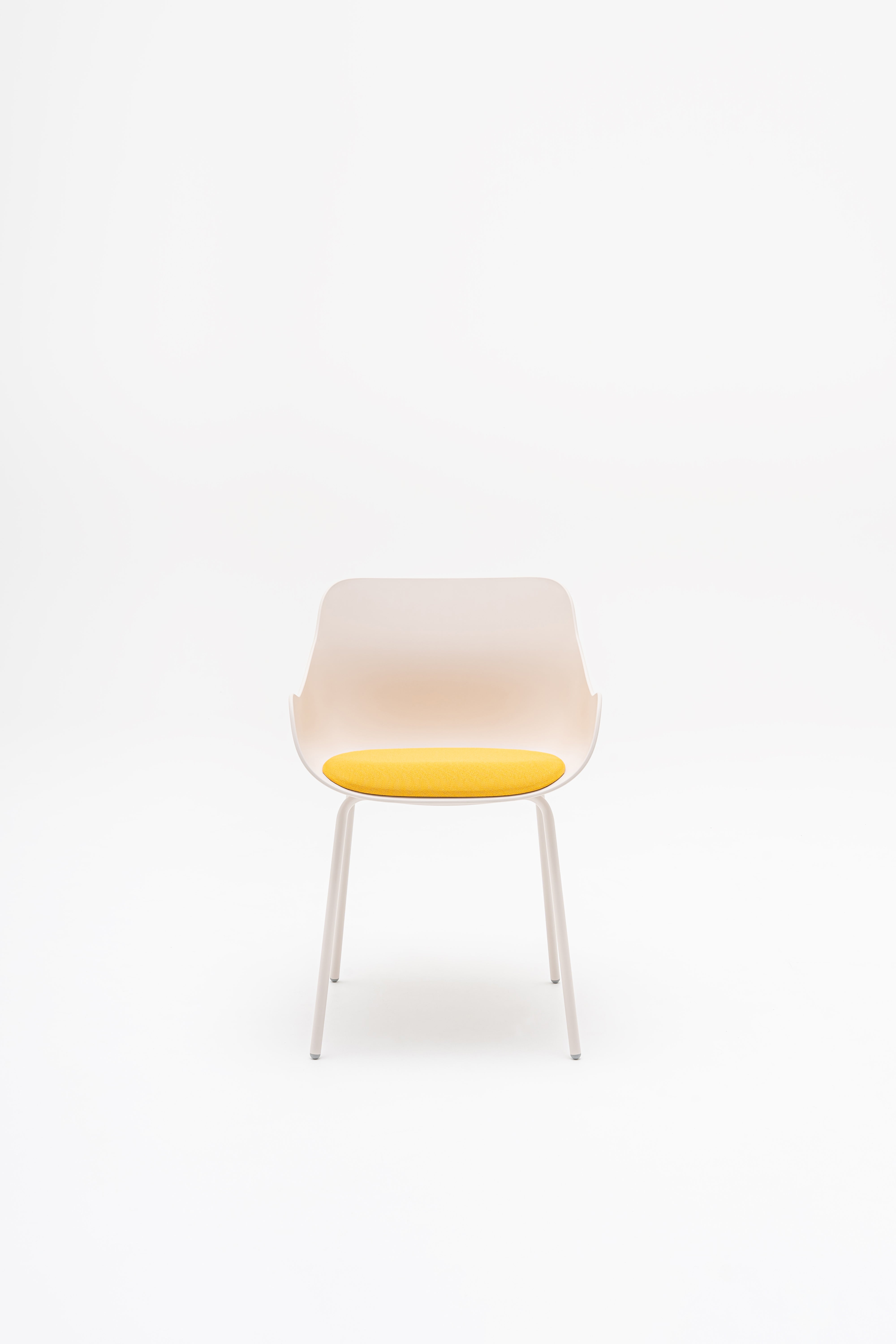 Baltischer Remix -Stuhlmetallbasis