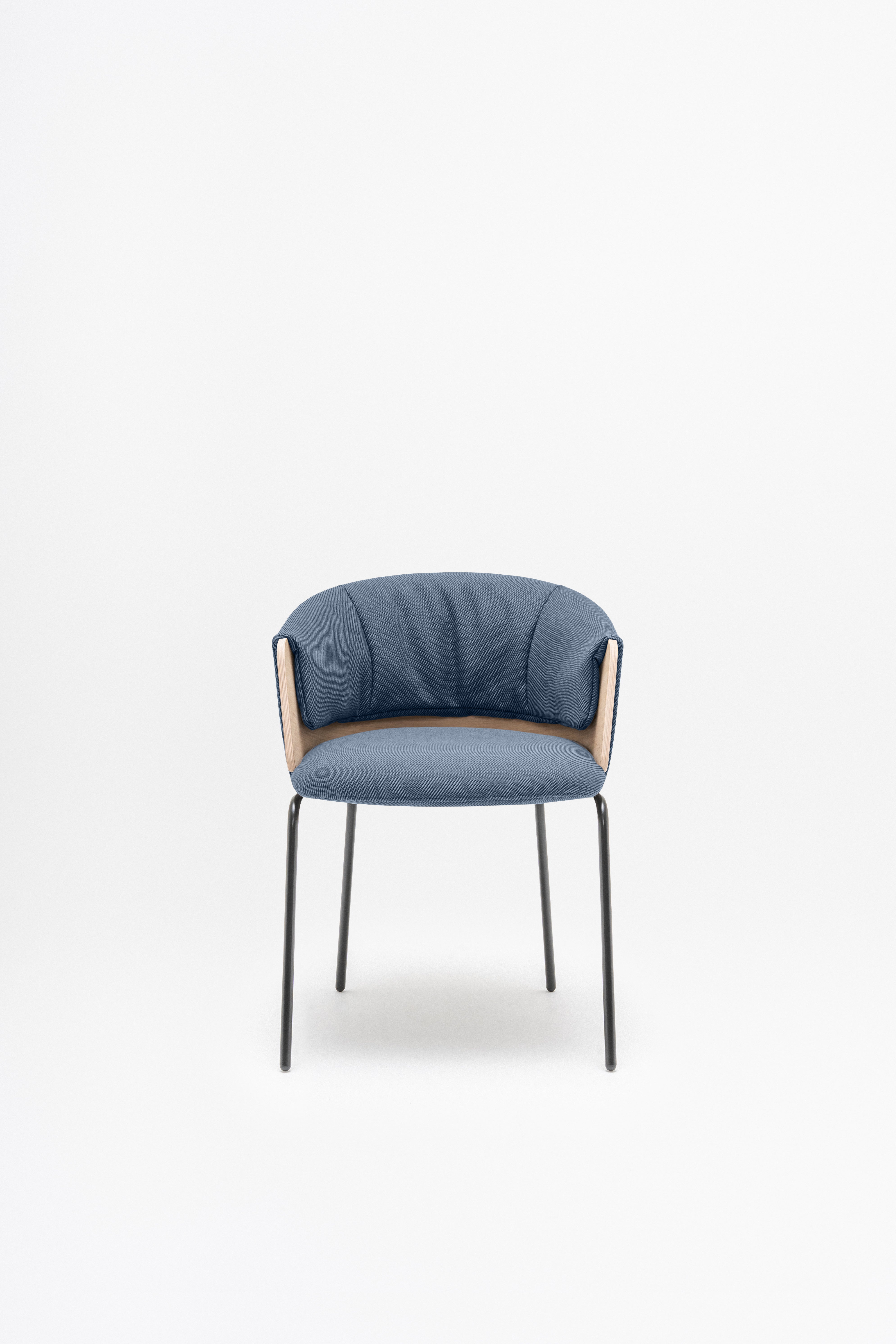 Krzesło COLLAR metalowa podstawa – .mdd