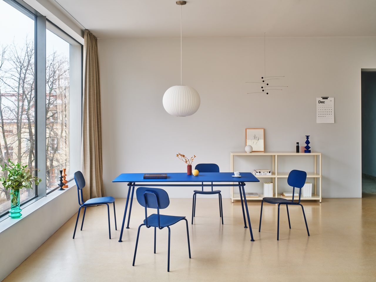 Neuer Schulstuhl Blue Basis