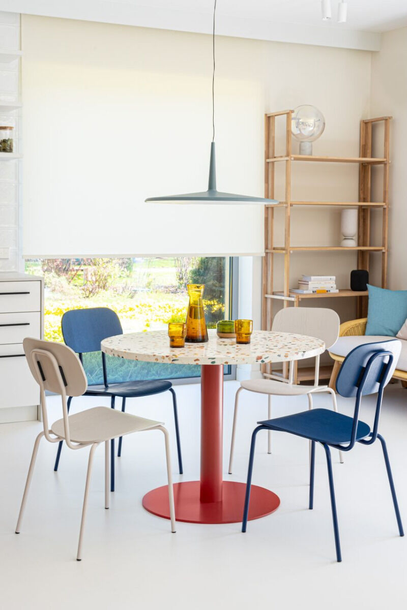 Neuer Schulleiter Beige Base