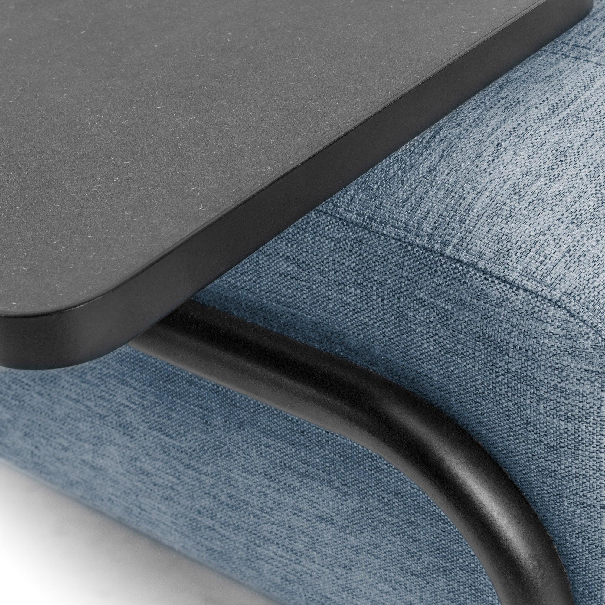 Sofa 3-osobowa z podłokietnikami COMPO niebieski – Kave Home