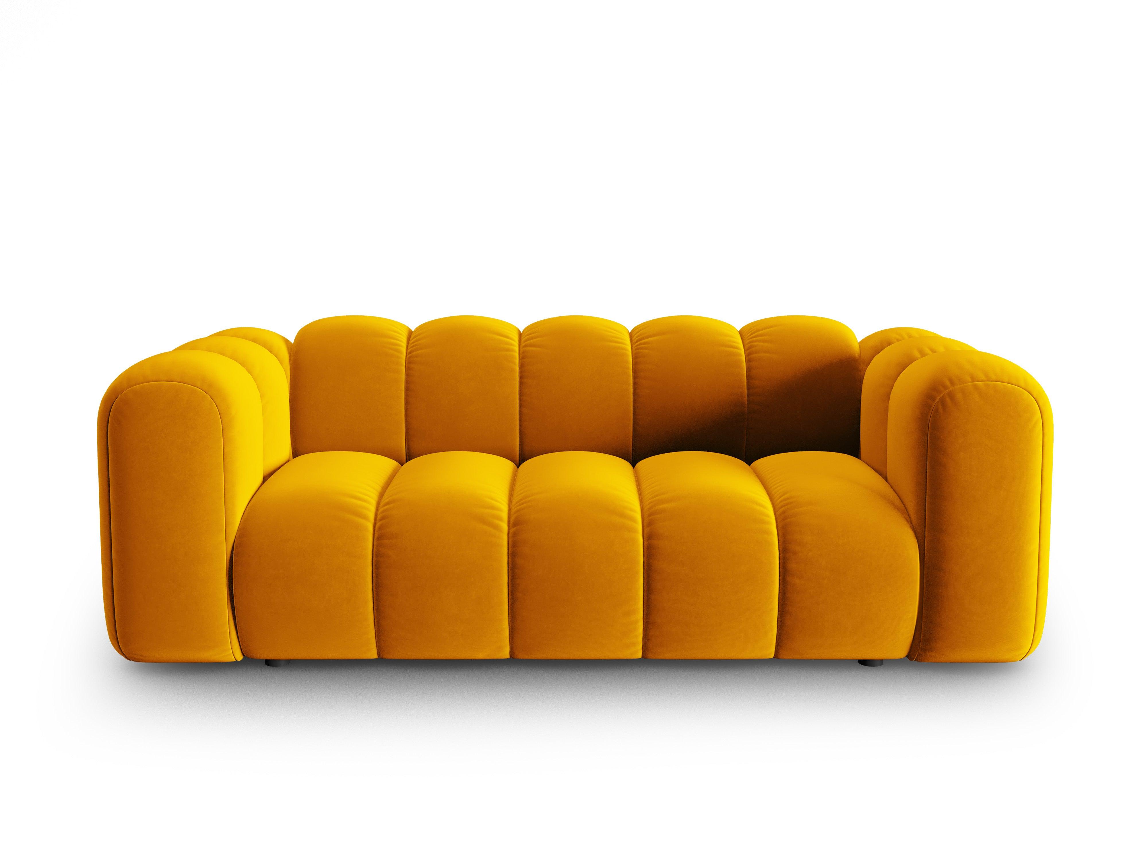 Sofa aksamitna 2-osobowa SKYLER musztardowy Interieurs 86 Eye on Design