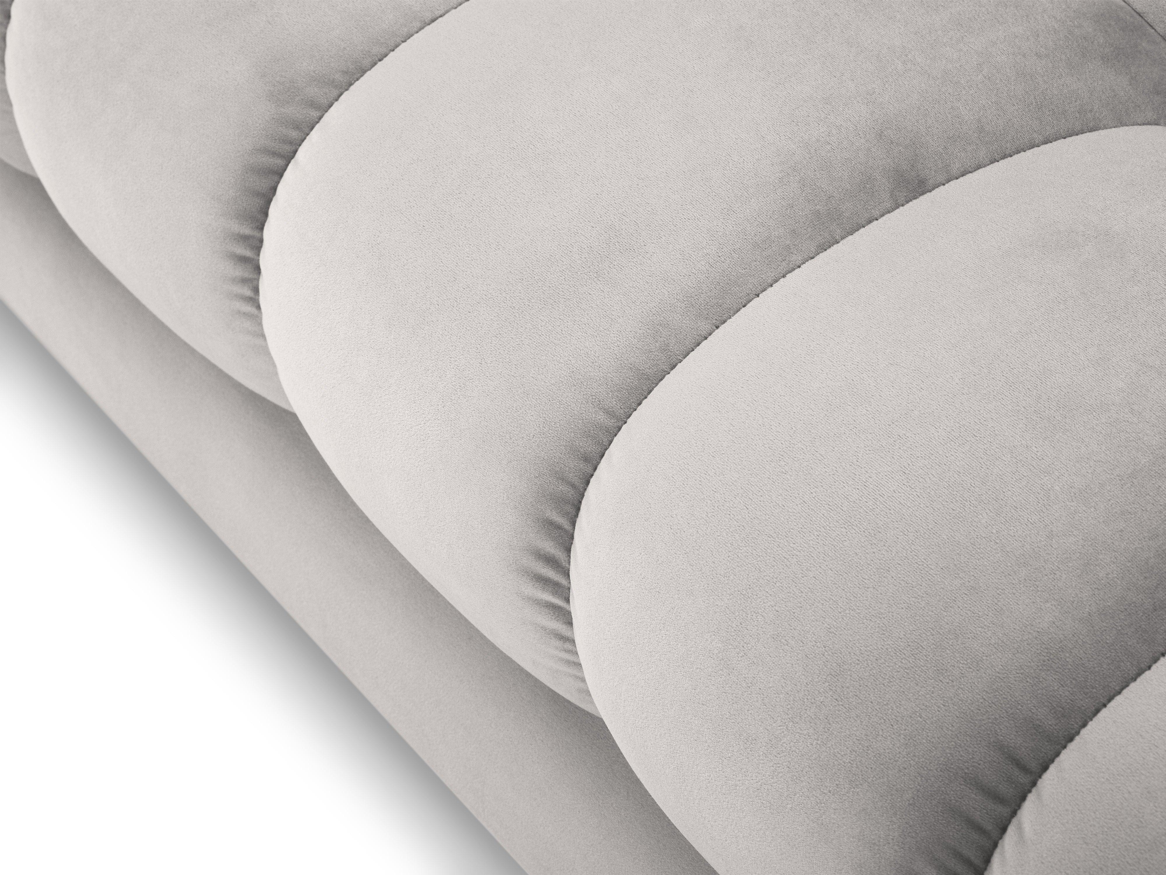 Sofa aksamitna 4-osobowa BALI srebrny z czarną podstawą Cosmopolitan Design Eye on Design