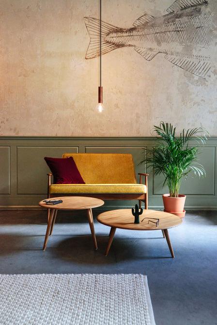 Sofa klubowa FOX zielony w tkaninie Velvet Bottle Green 366 concept Eye on Design
