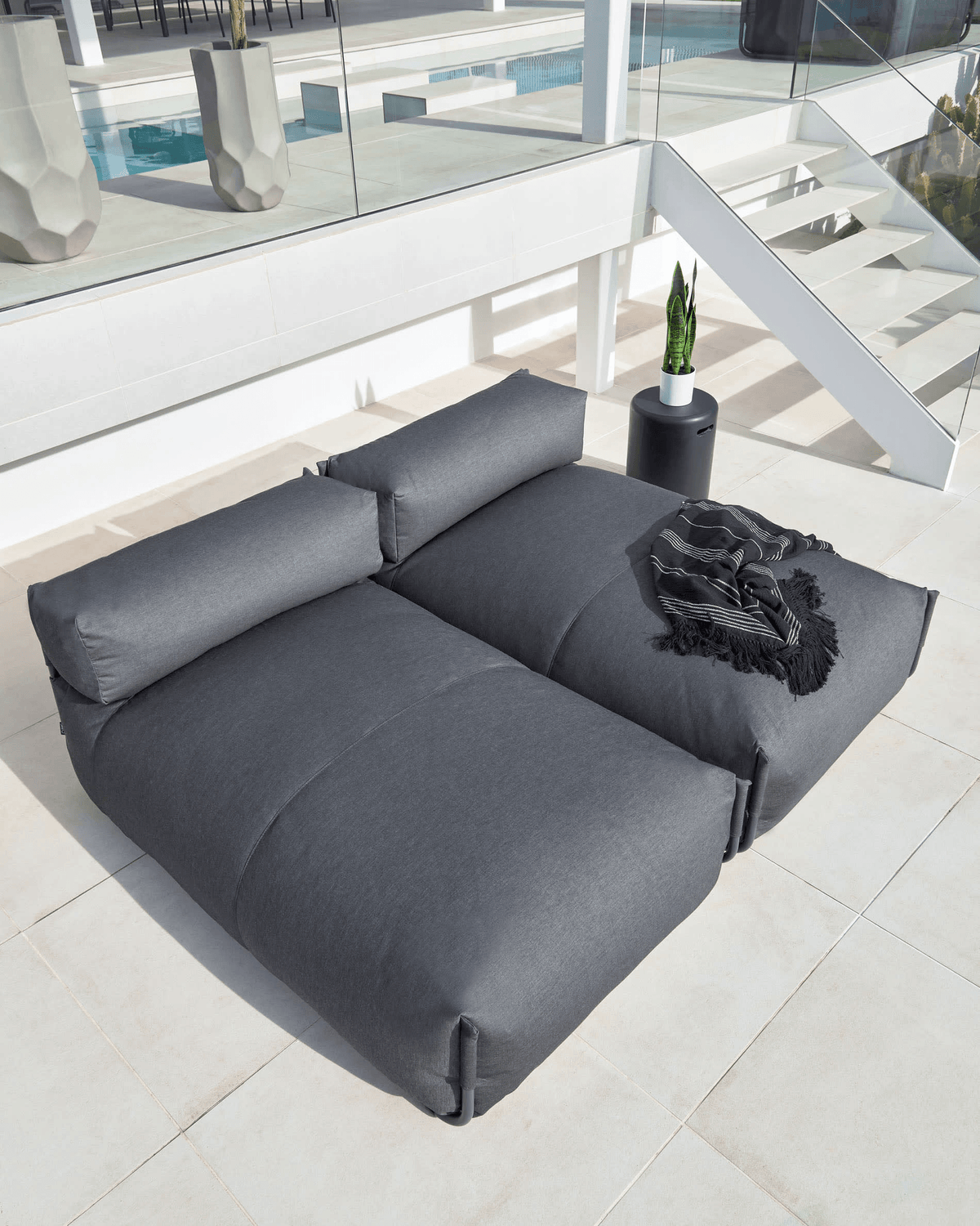 Sofa modułowa ogrodowa SQUARE - szezlong ciemnoszary La Forma Eye on Design
