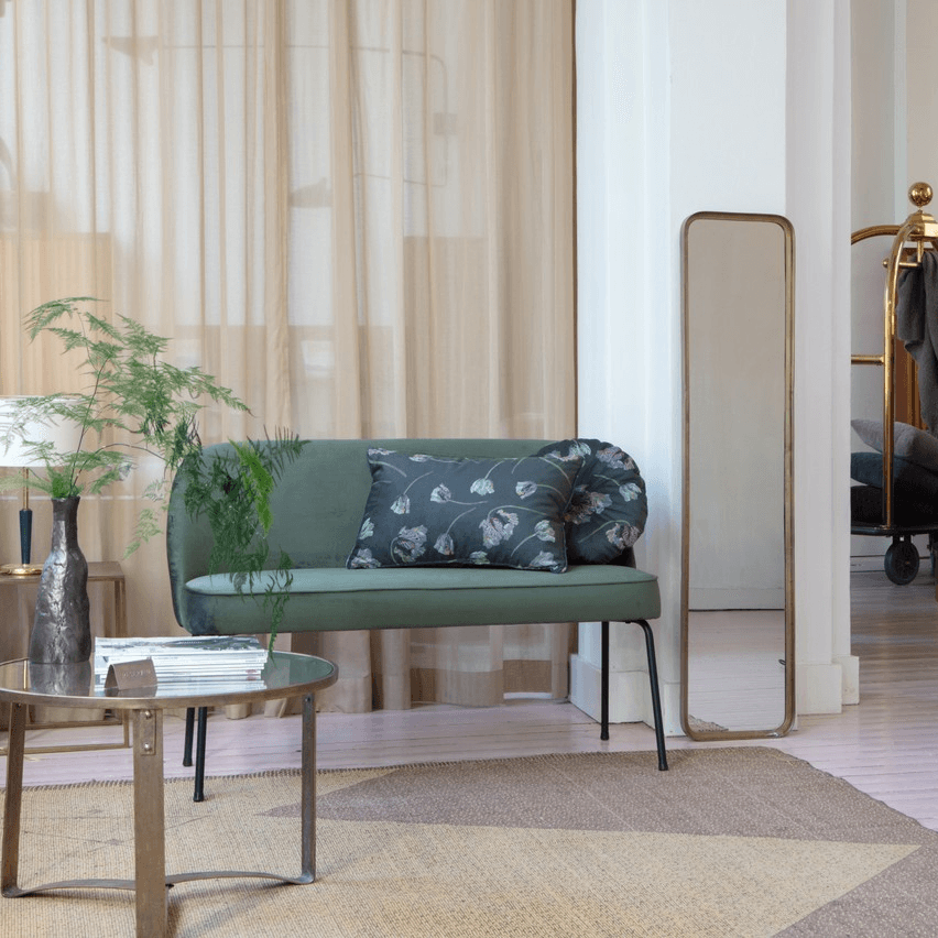 Schwarze Vogue Lederbank