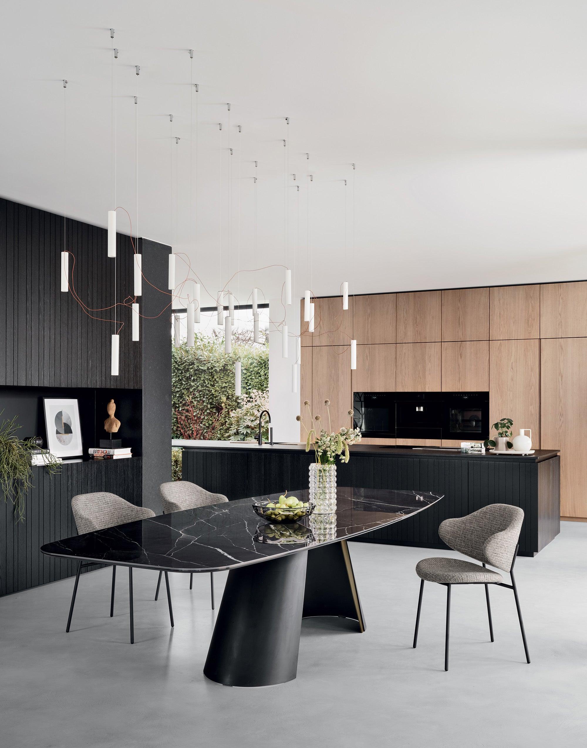 Stół APIAN antracytowe szkło Calligaris Eye on Design
