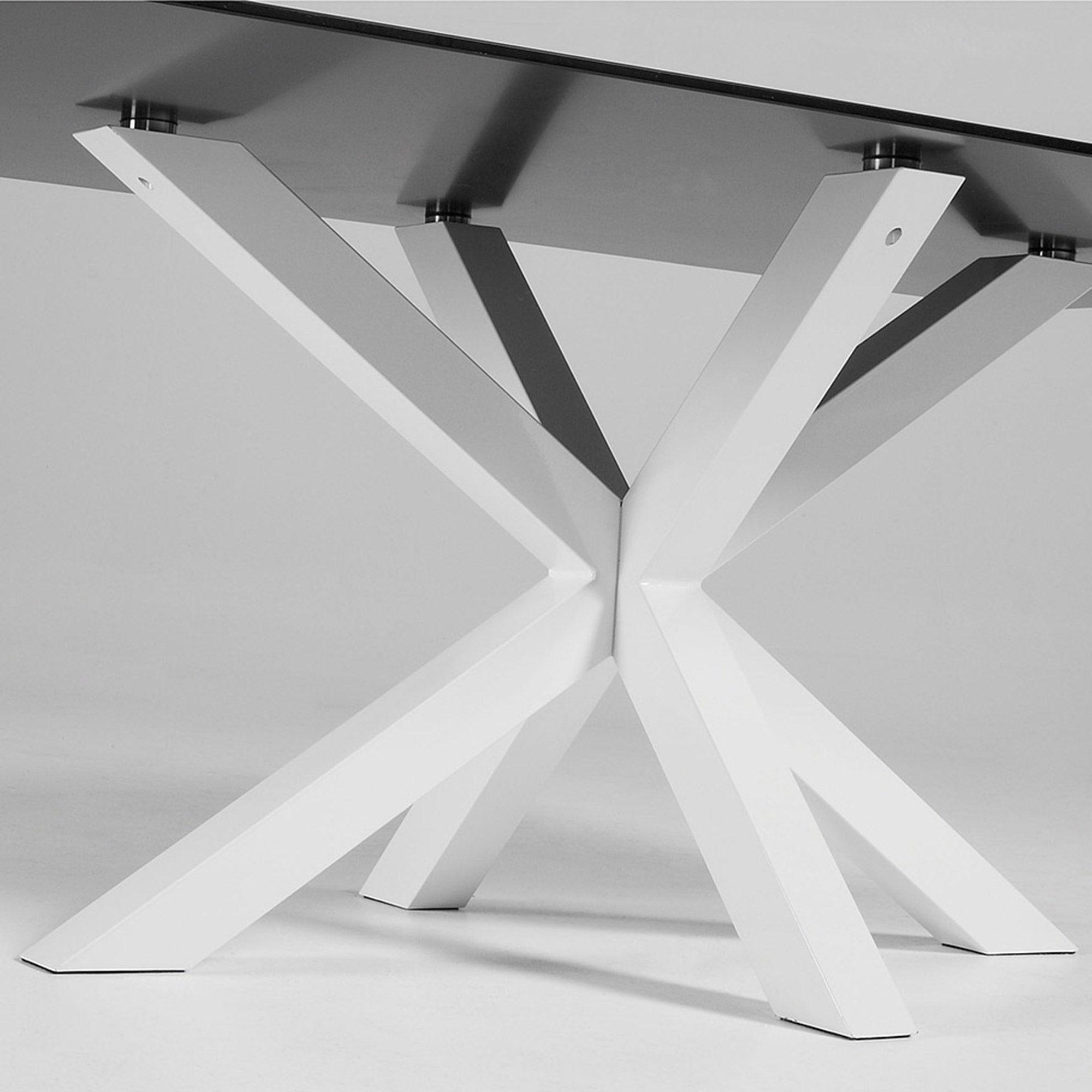 Stół ARGO czarne szkło ze stalową podstawą La Forma Eye on Design