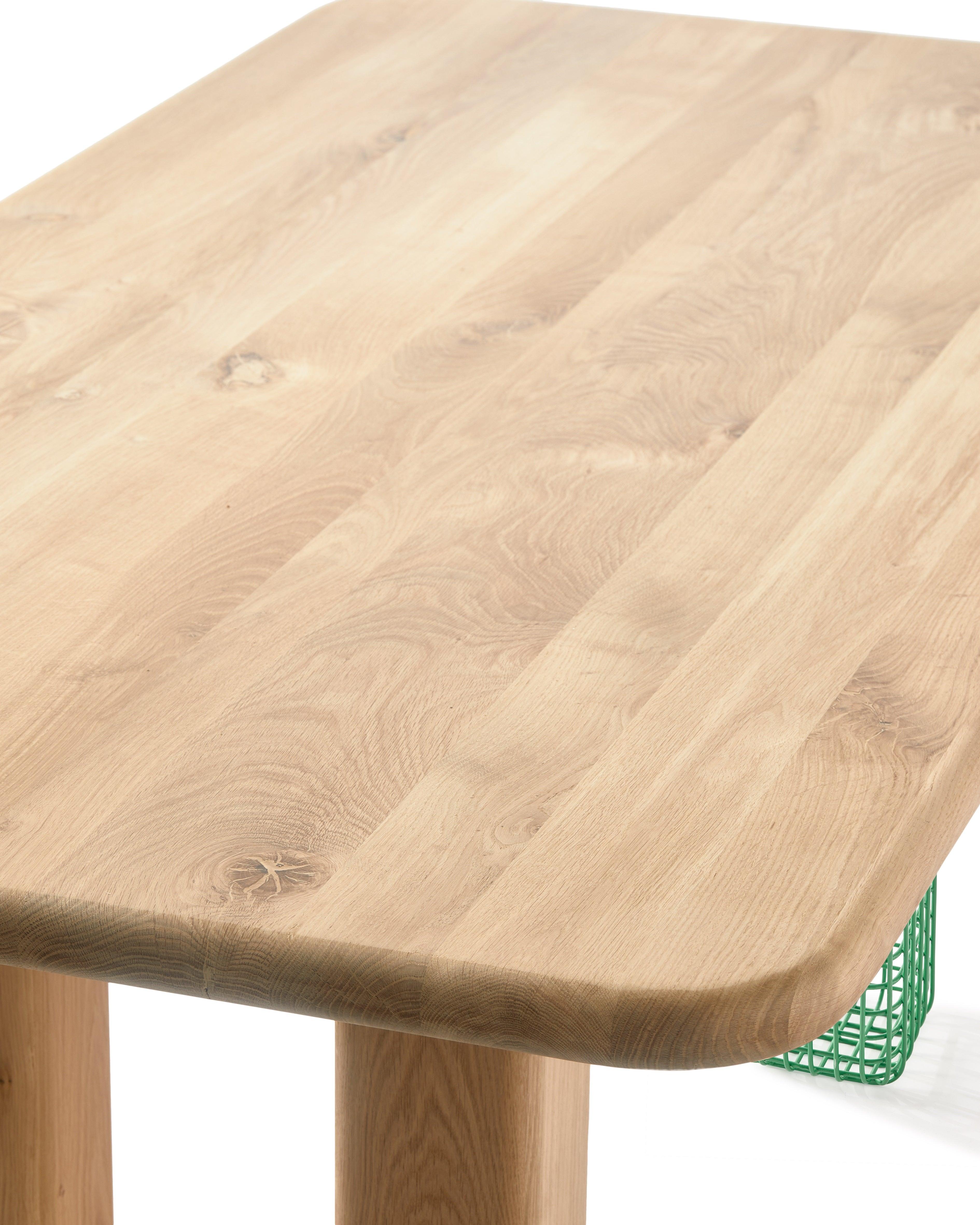 Stół dębowy STILTS z zieloną wstawką Pols Potten Eye on Design