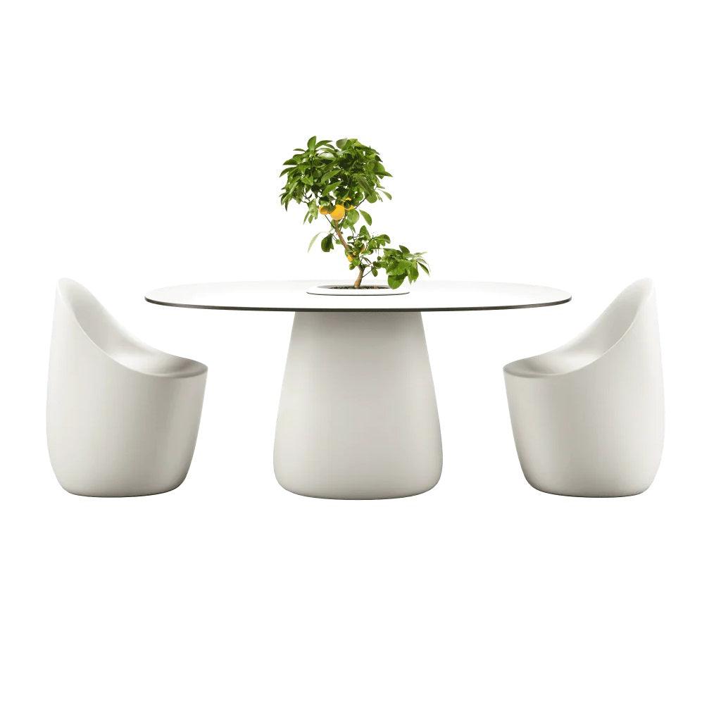 Stół ogrodowy z pojemnikiem COBBLE biały z czarnym wykończeniem Qeeboo Eye on Design