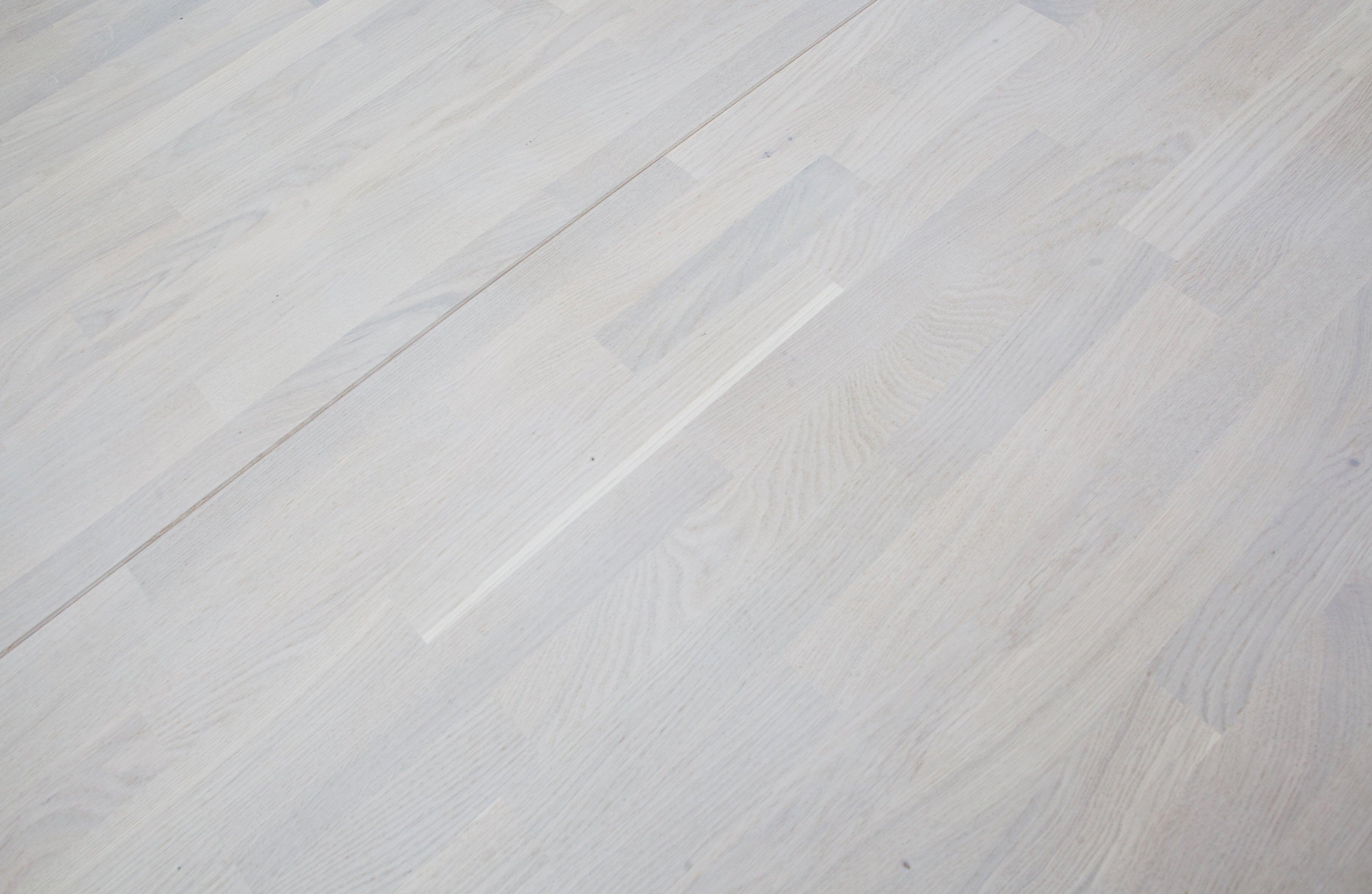 Stół okrągły rozkładany LANGE dębowy Woood Exclusive Eye on Design