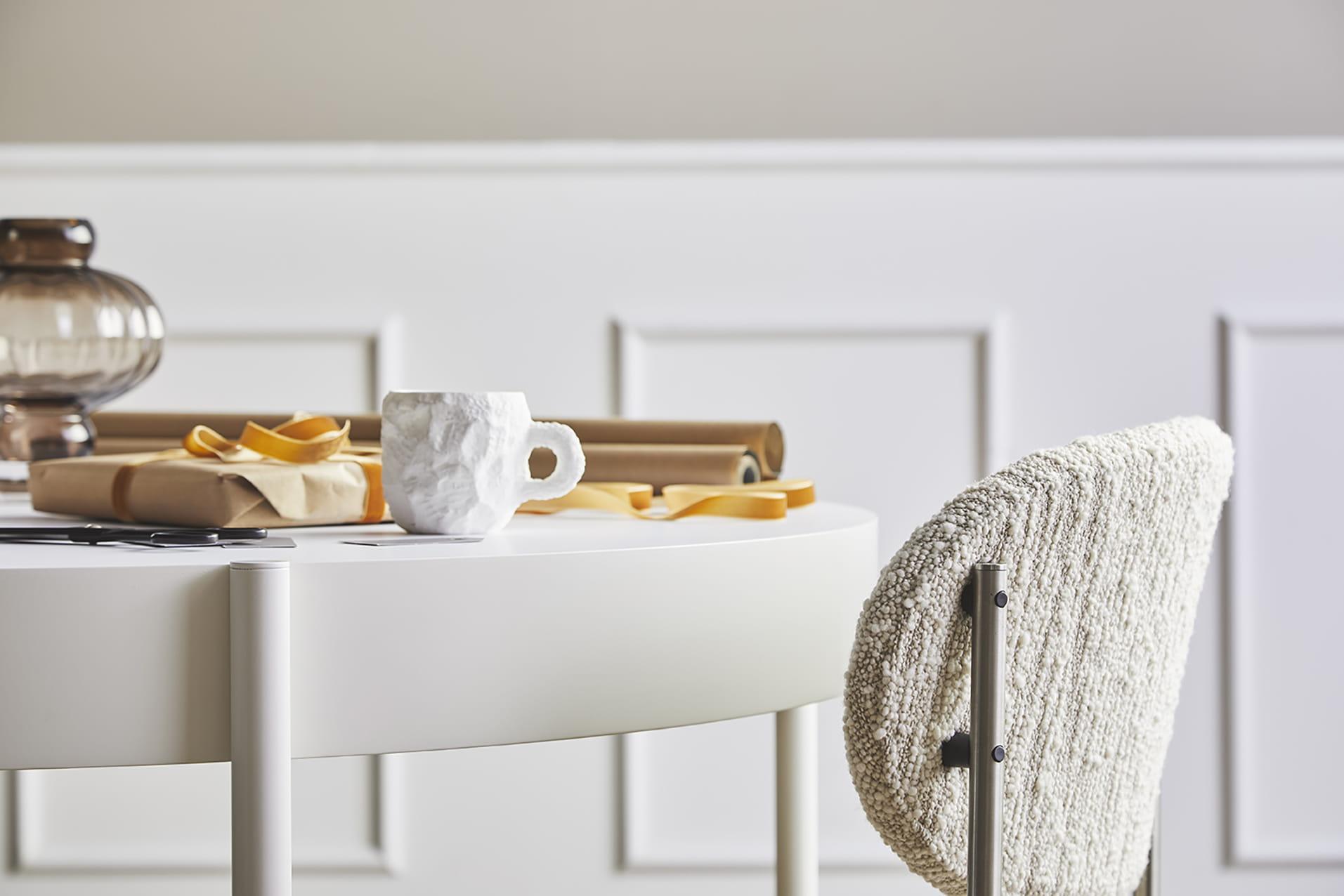 Stół okrągły SERIES 430 biały Verpan Eye on Design