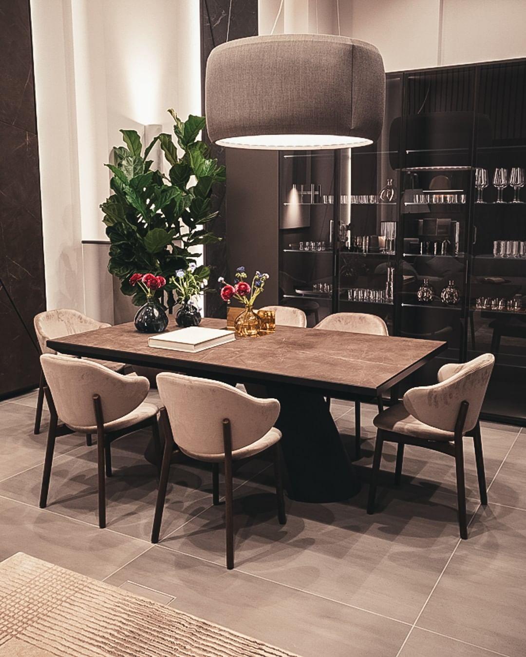 Stół prostokątny APIAN złoty marmur Calligaris Eye on Design