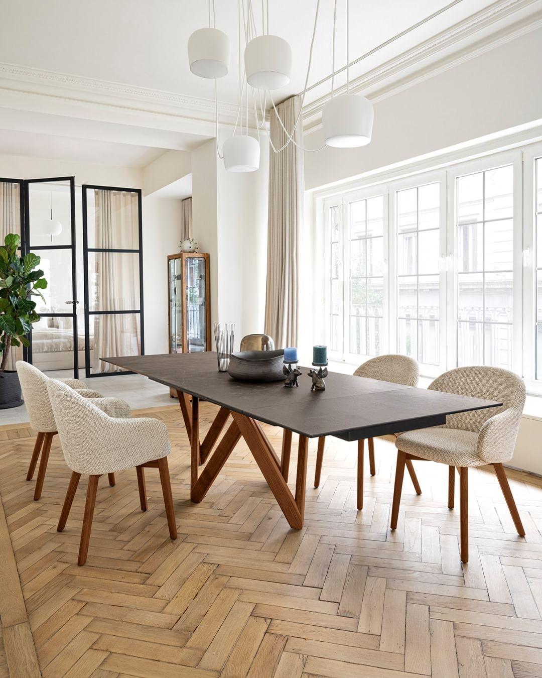 Stół prostokątny rozkładany CARTESIO biały marmur Calligaris Eye on Design