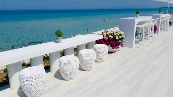 Stołek DOT biały Pols Potten Eye on Design