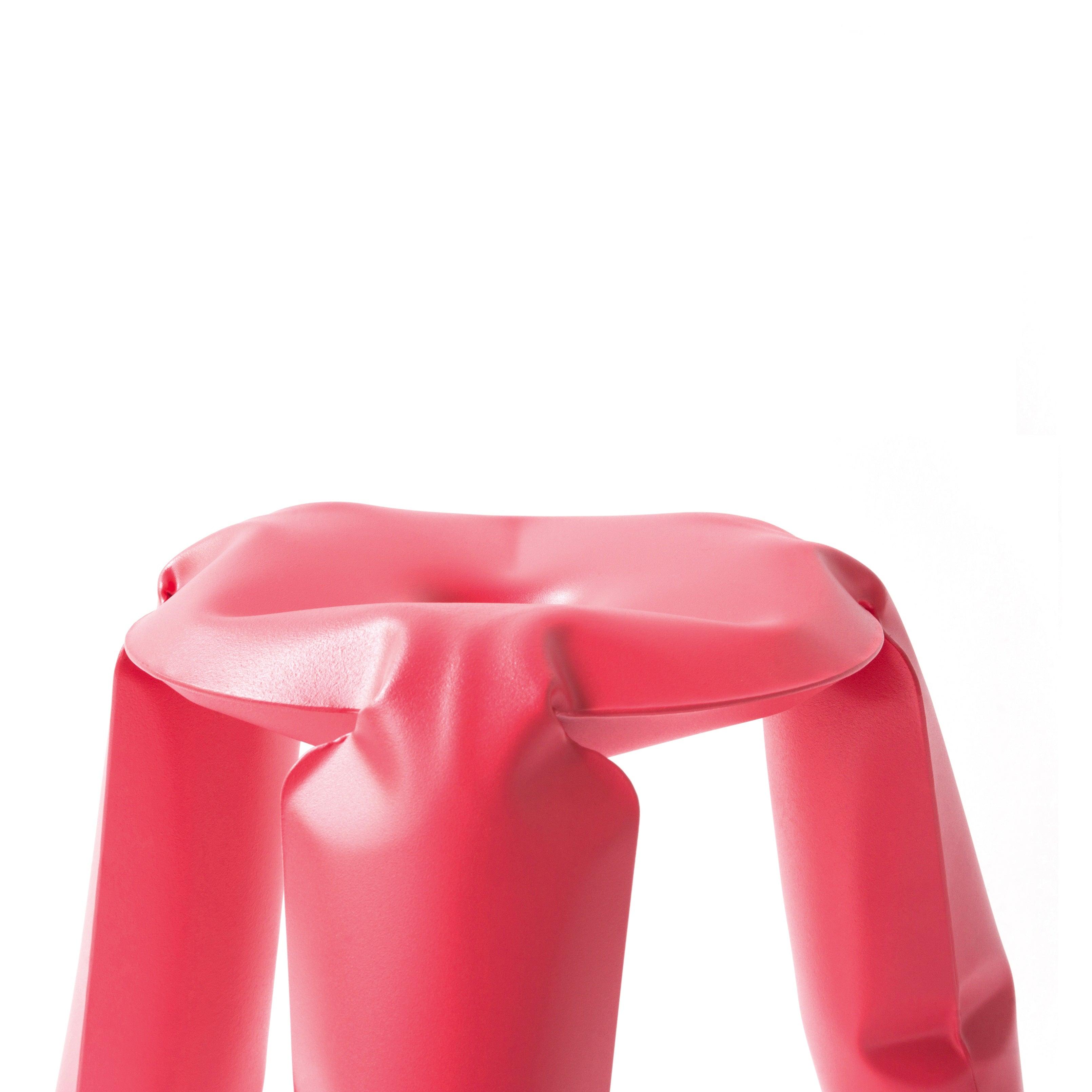 Stołek PLOPP truskawkowy czerwony mat Zieta Studio Eye on Design