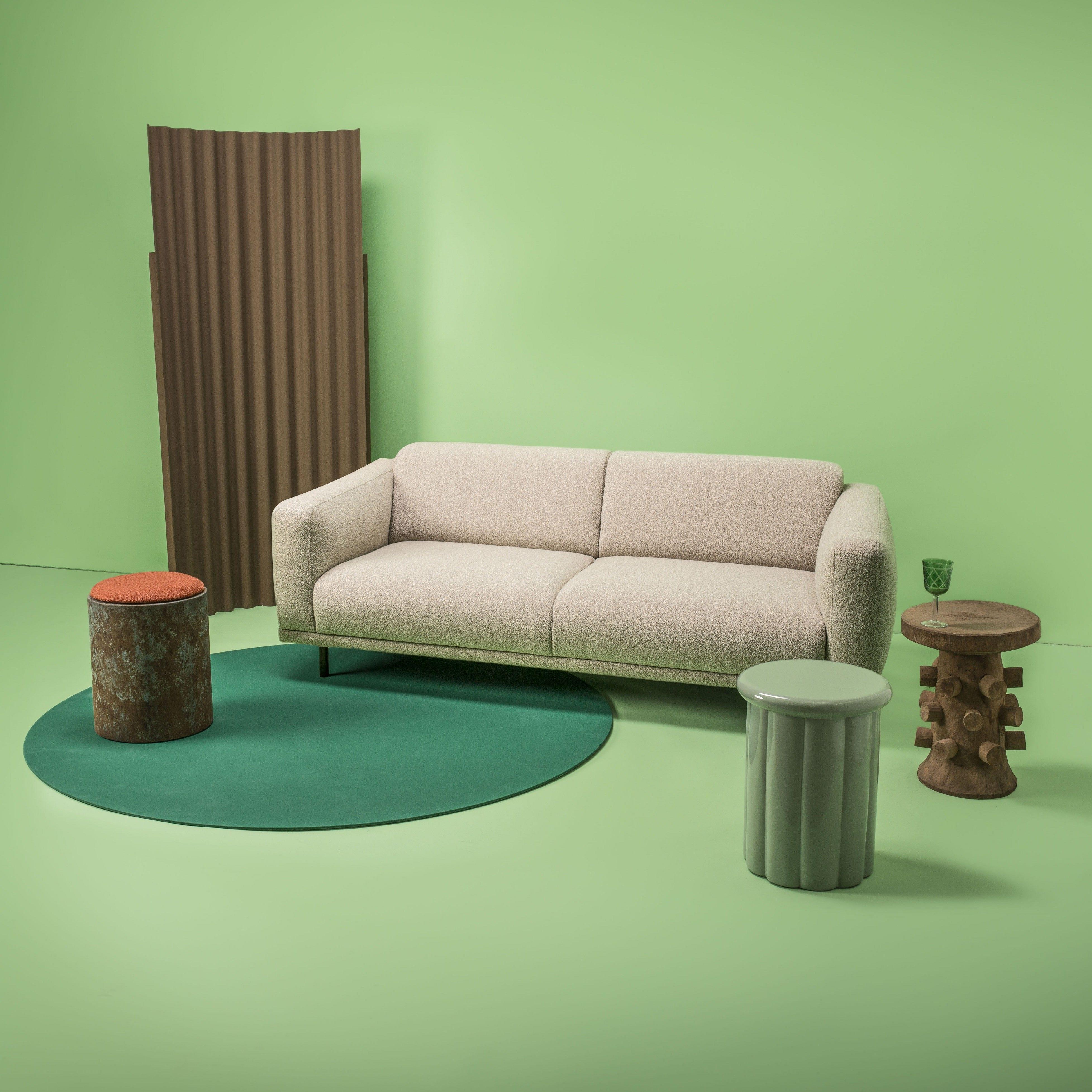 Stołek ROMAN oliwkowy Pols Potten Eye on Design