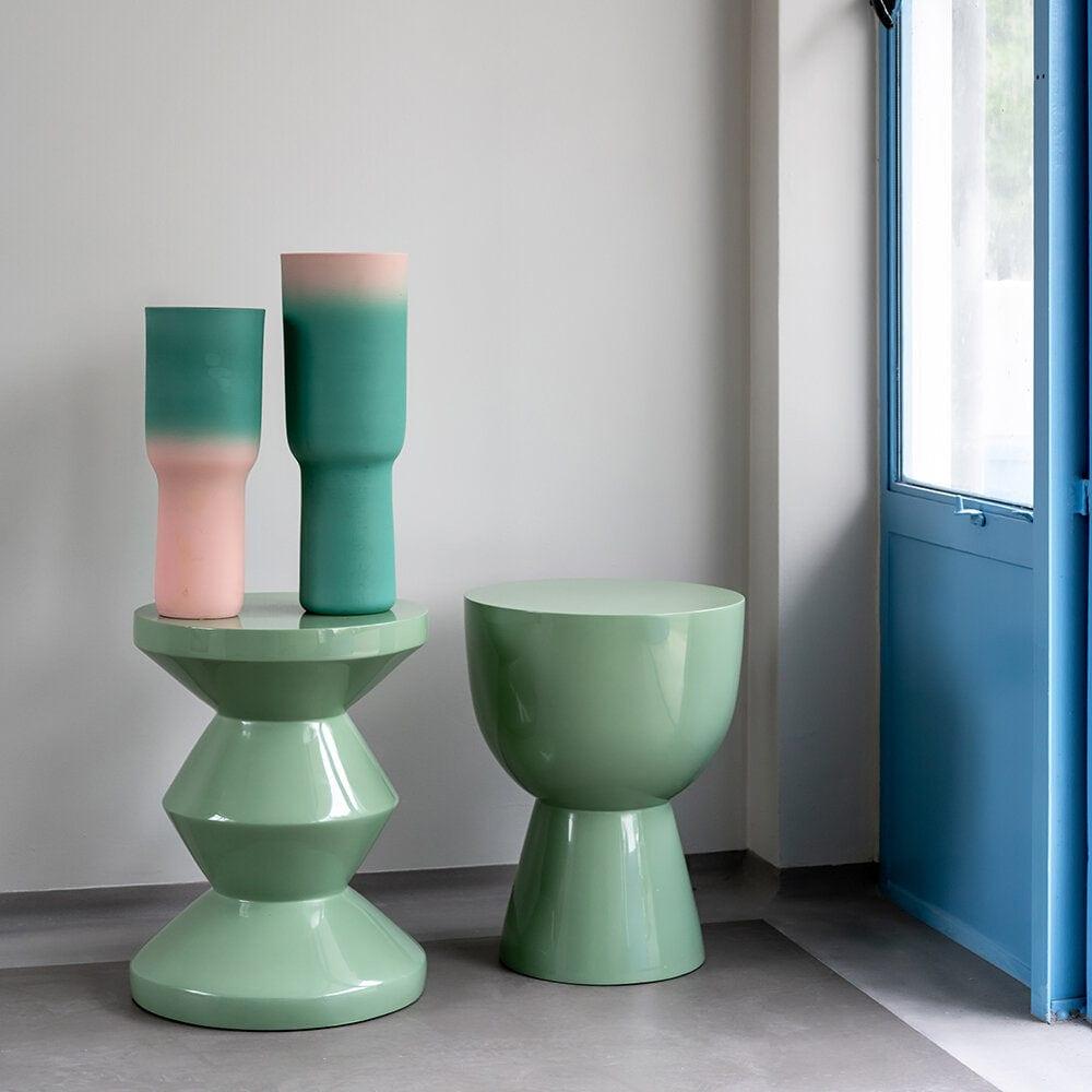 Stołek TAM TAM oliwkowy Pols Potten Eye on Design