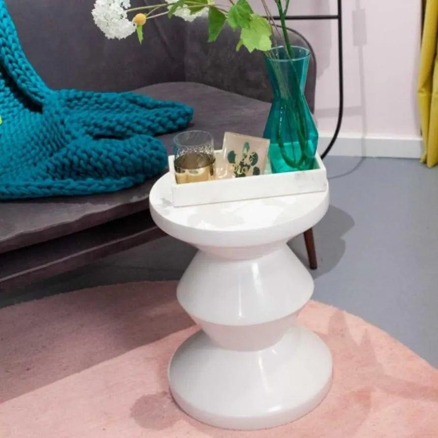 Stołek ZIG ZAG biały Pols Potten Eye on Design