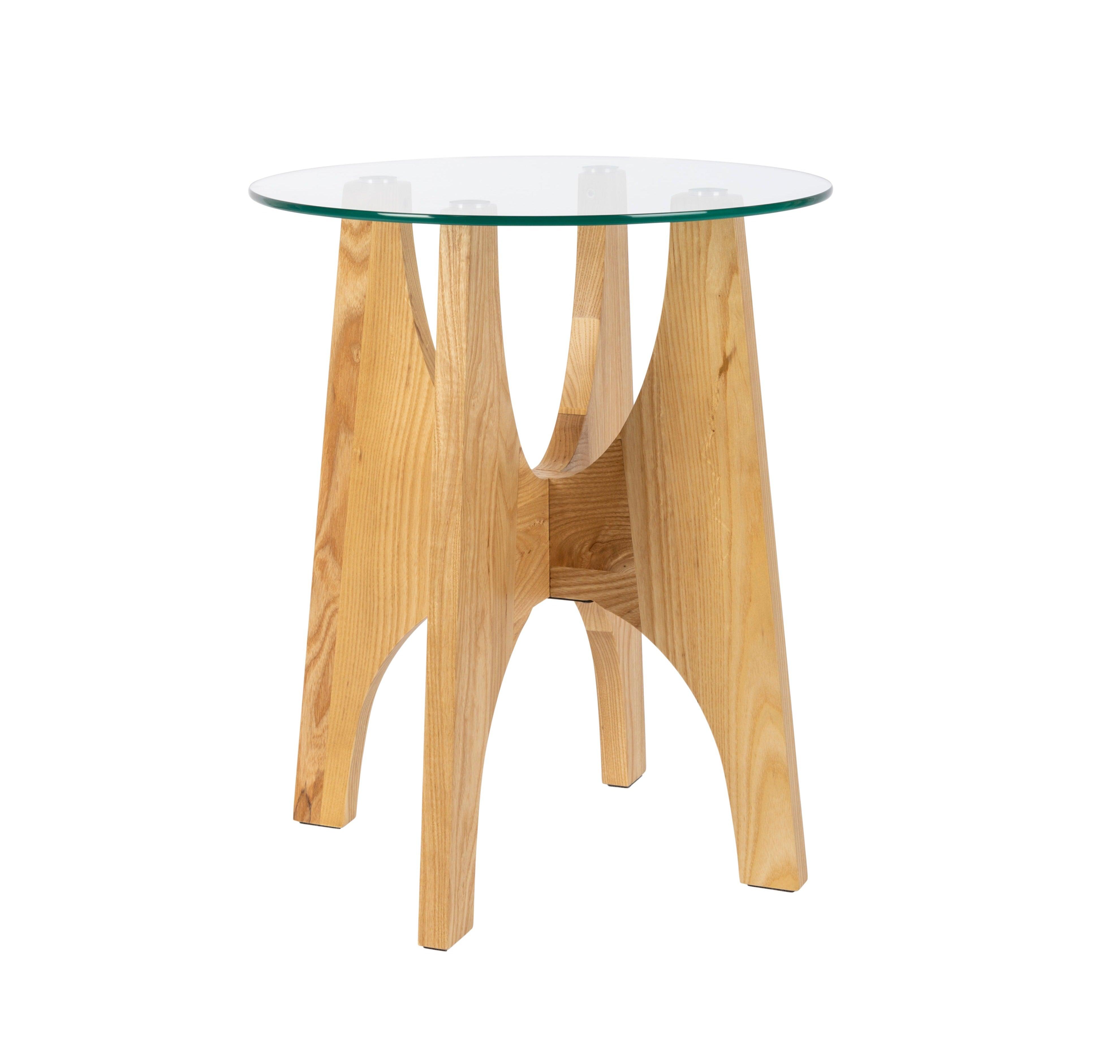 Stolik boczny KOBE drewno jesionowe Zuiver Eye on Design